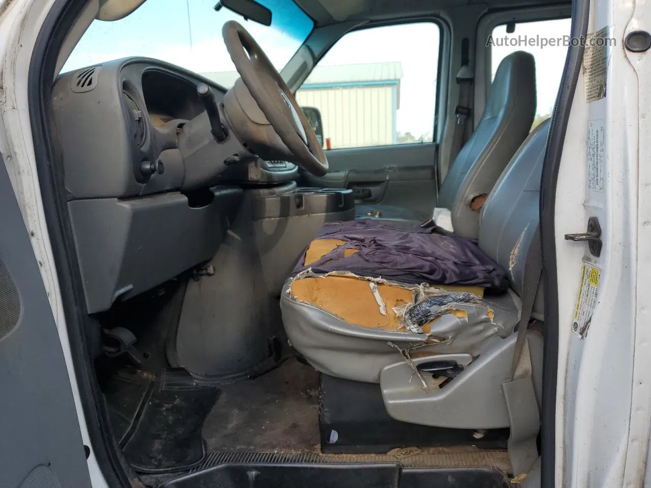 2007 Ford Econoline E150 Van White vin: 1FTNE14W37DA49384
