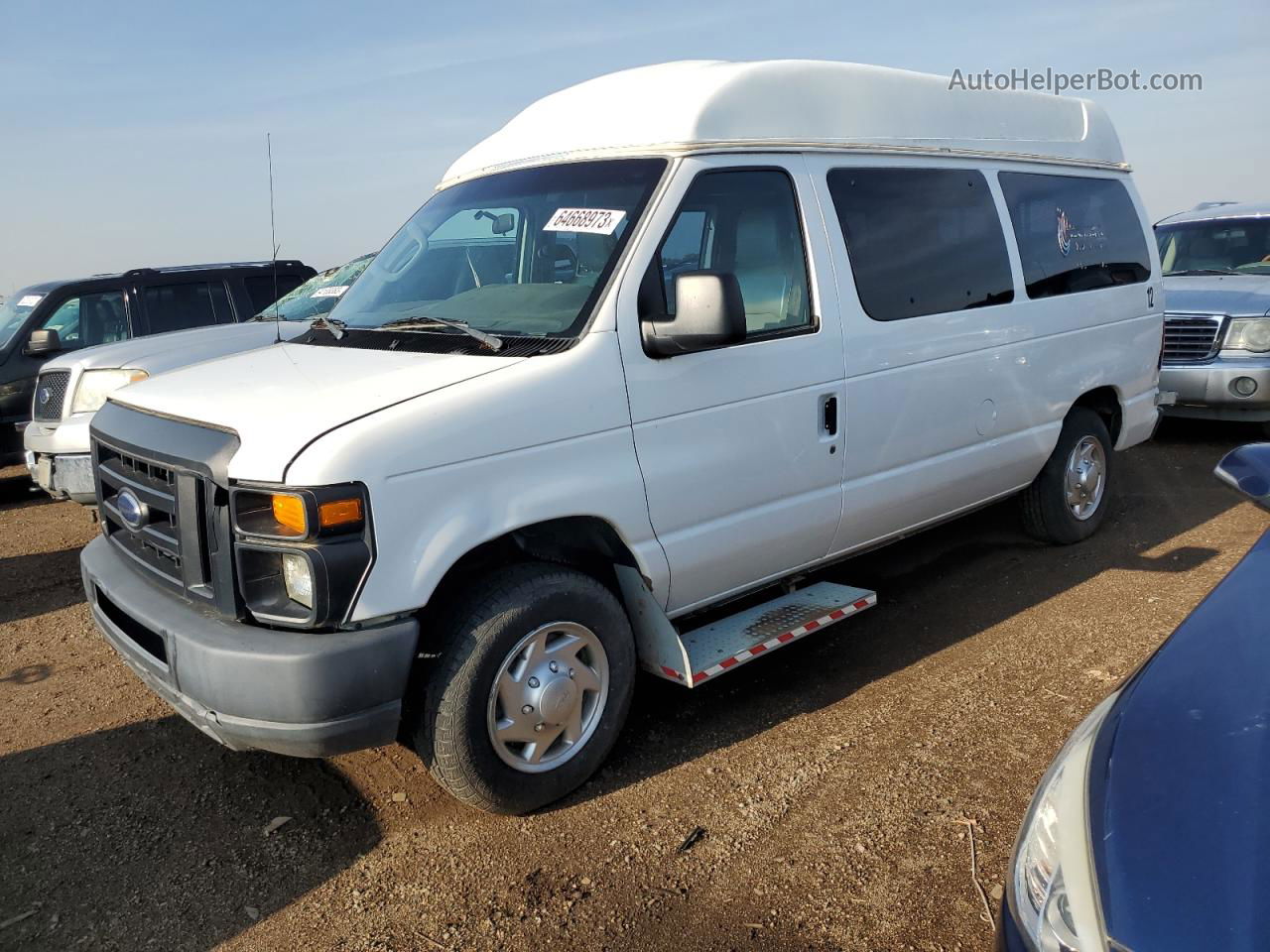 2010 Ford Econoline E150 Van White vin: 1FTNE1EW6ADA50275