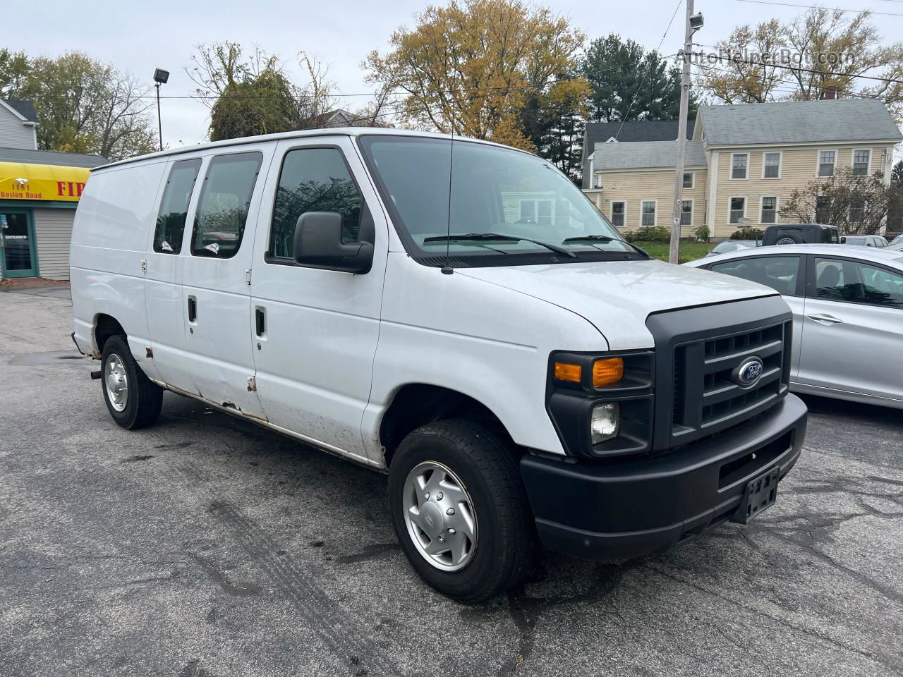 2010 Ford Econoline E150 Van Белый vin: 1FTNE1EWXADA43829