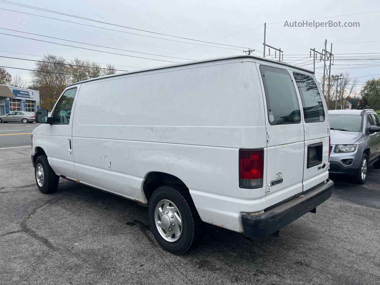 2010 Ford Econoline E150 Van Белый vin: 1FTNE1EWXADA43829