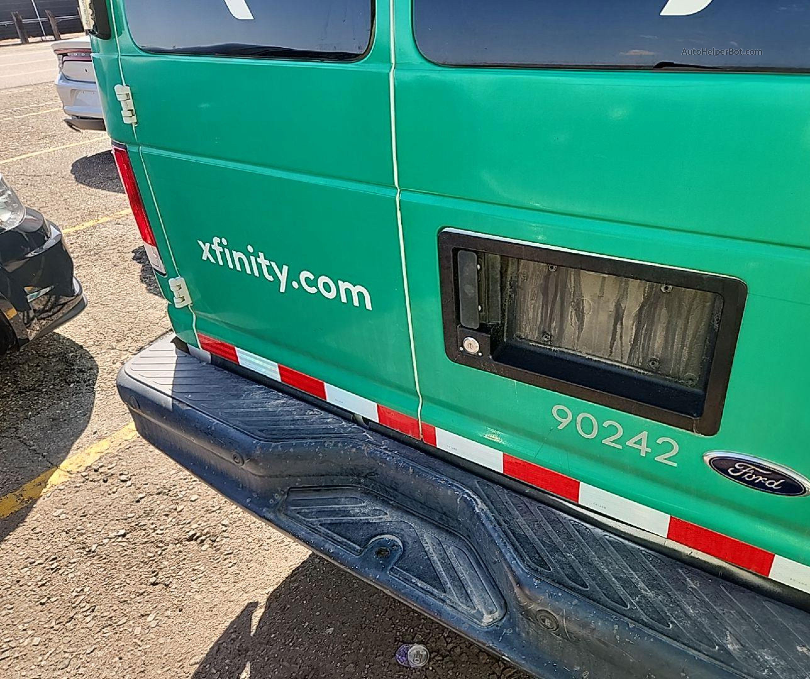 2008 Ford Econoline E250 Van vin: 1FTNE24L18DB53403