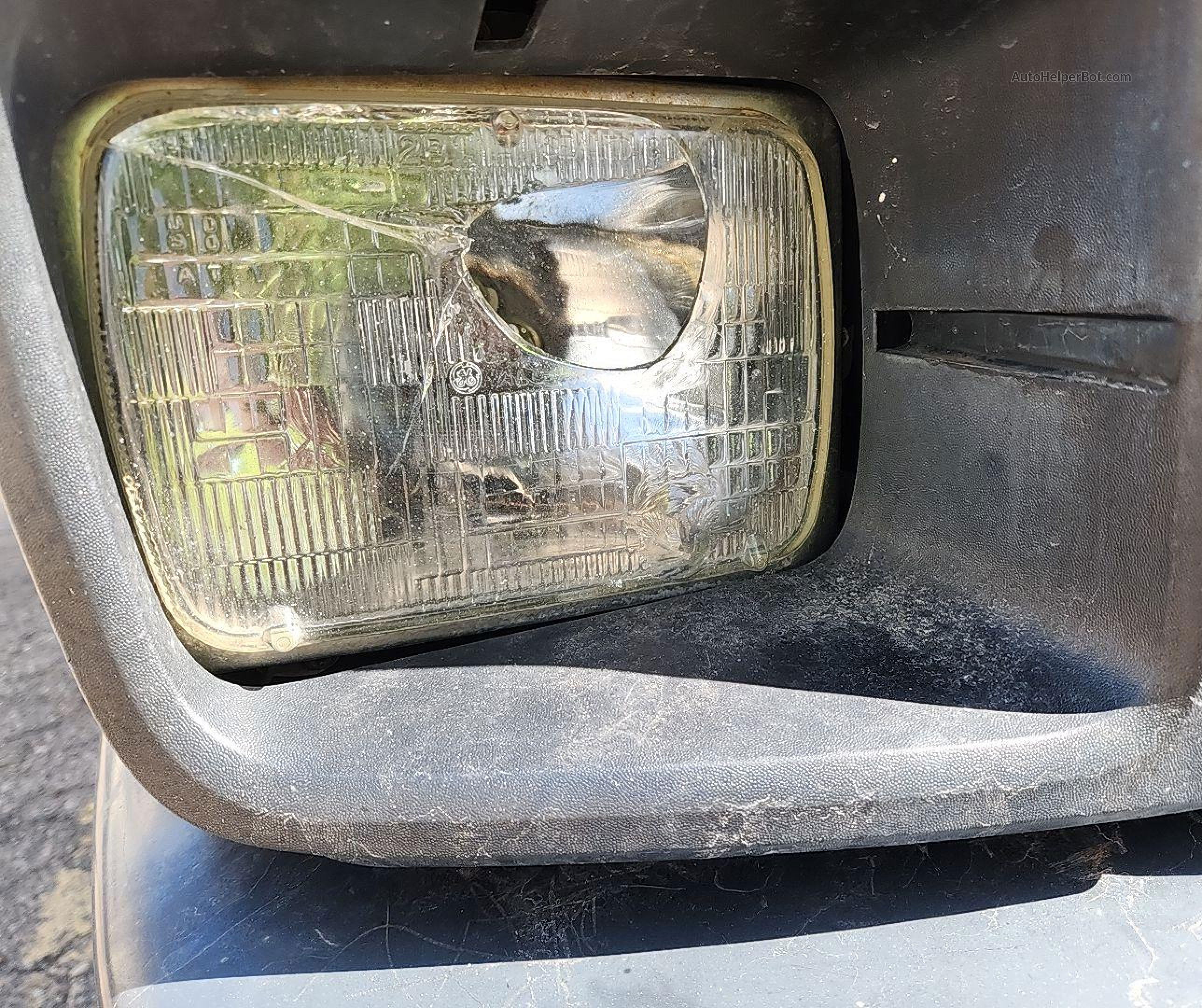 2008 Ford Econoline E250 Van vin: 1FTNE24L18DB53403