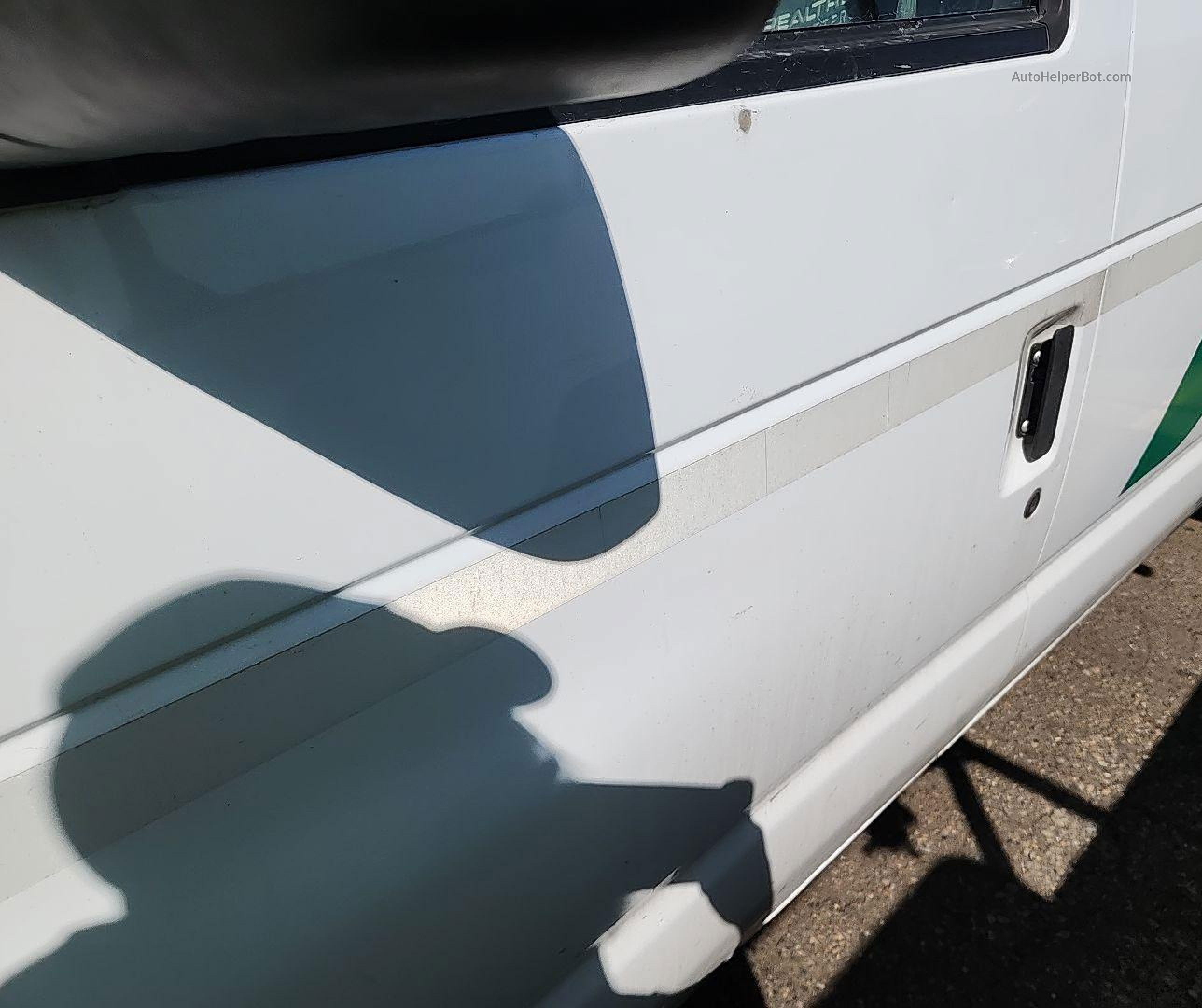 2008 Ford Econoline E250 Van vin: 1FTNE24L18DB53403