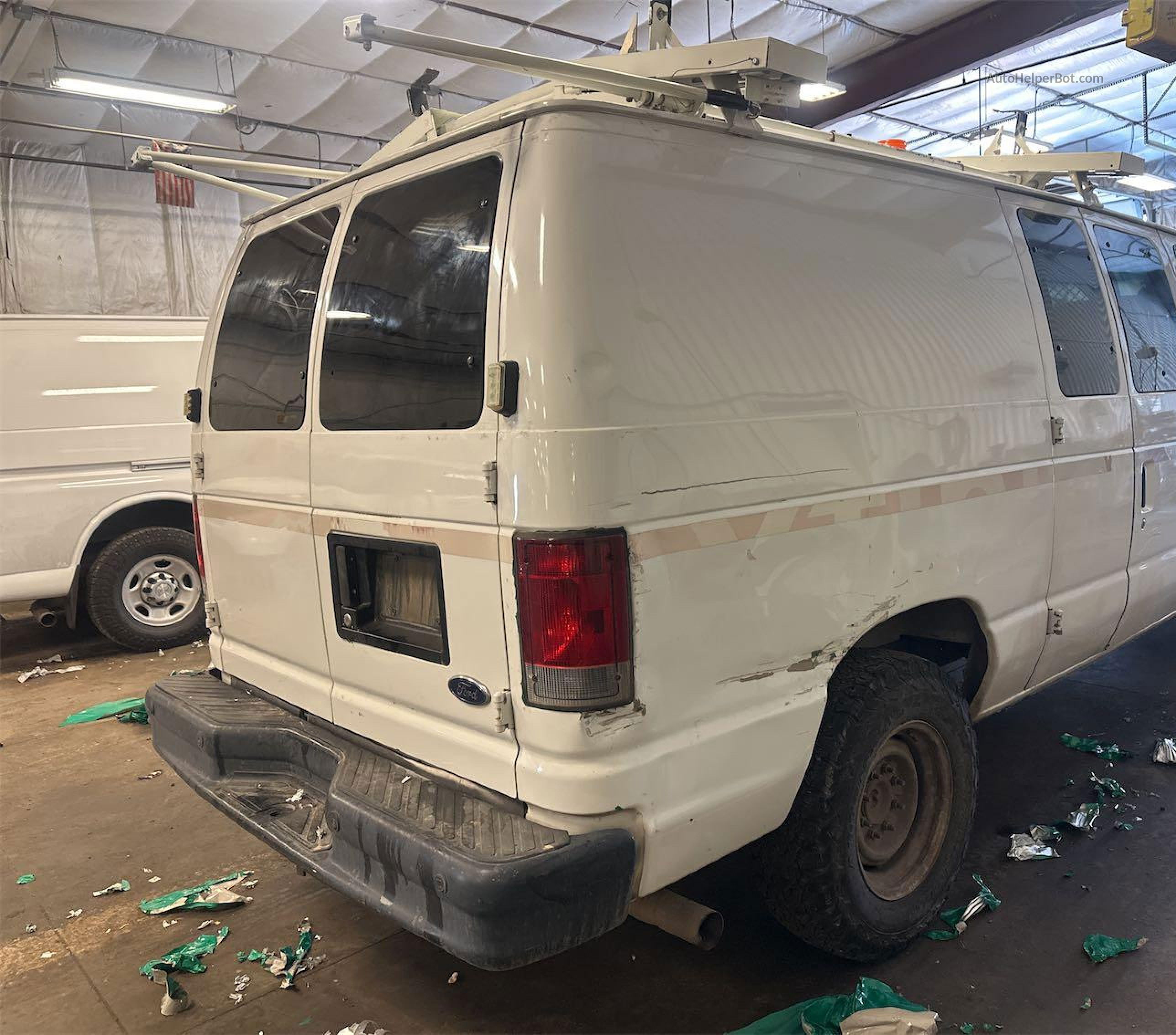 2008 Ford Econoline E250 Van vin: 1FTNE24L18DB53403