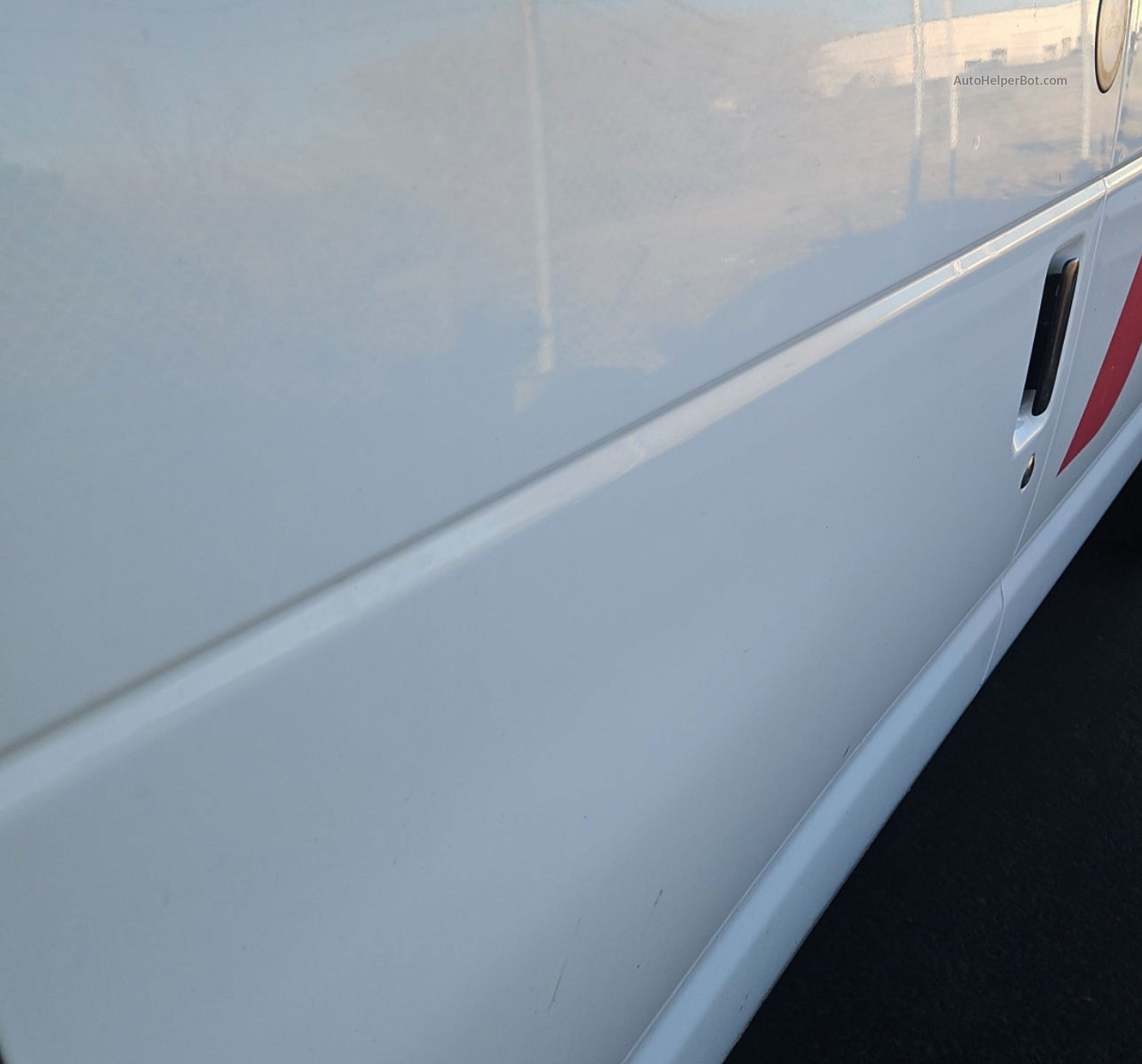 2007 Ford Econoline E250 Van vin: 1FTNE24L37DA70876