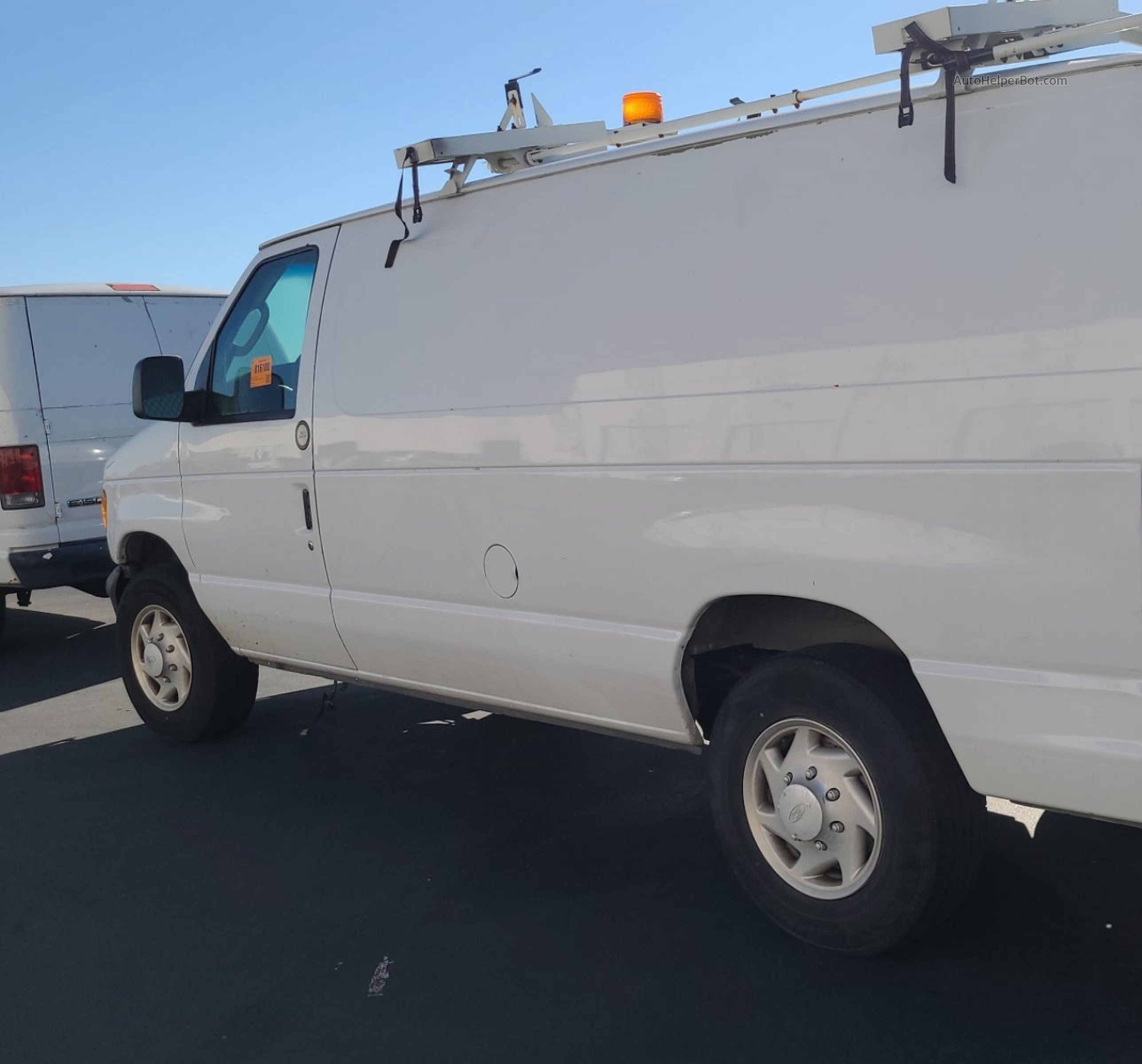 2007 Ford Econoline E250 Van vin: 1FTNE24L37DA70876