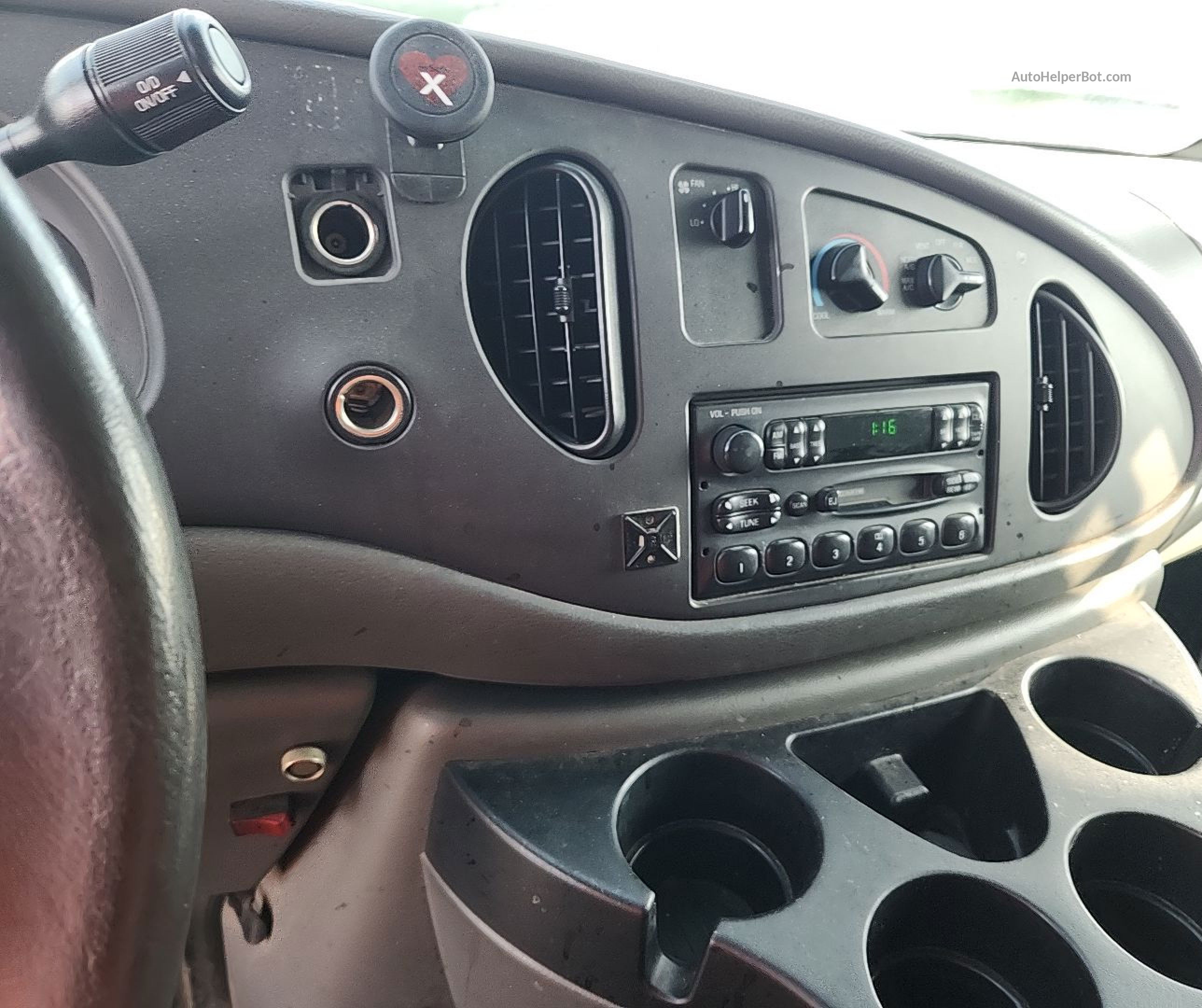 2007 Ford Econoline E250 Van vin: 1FTNE24L67DA43915