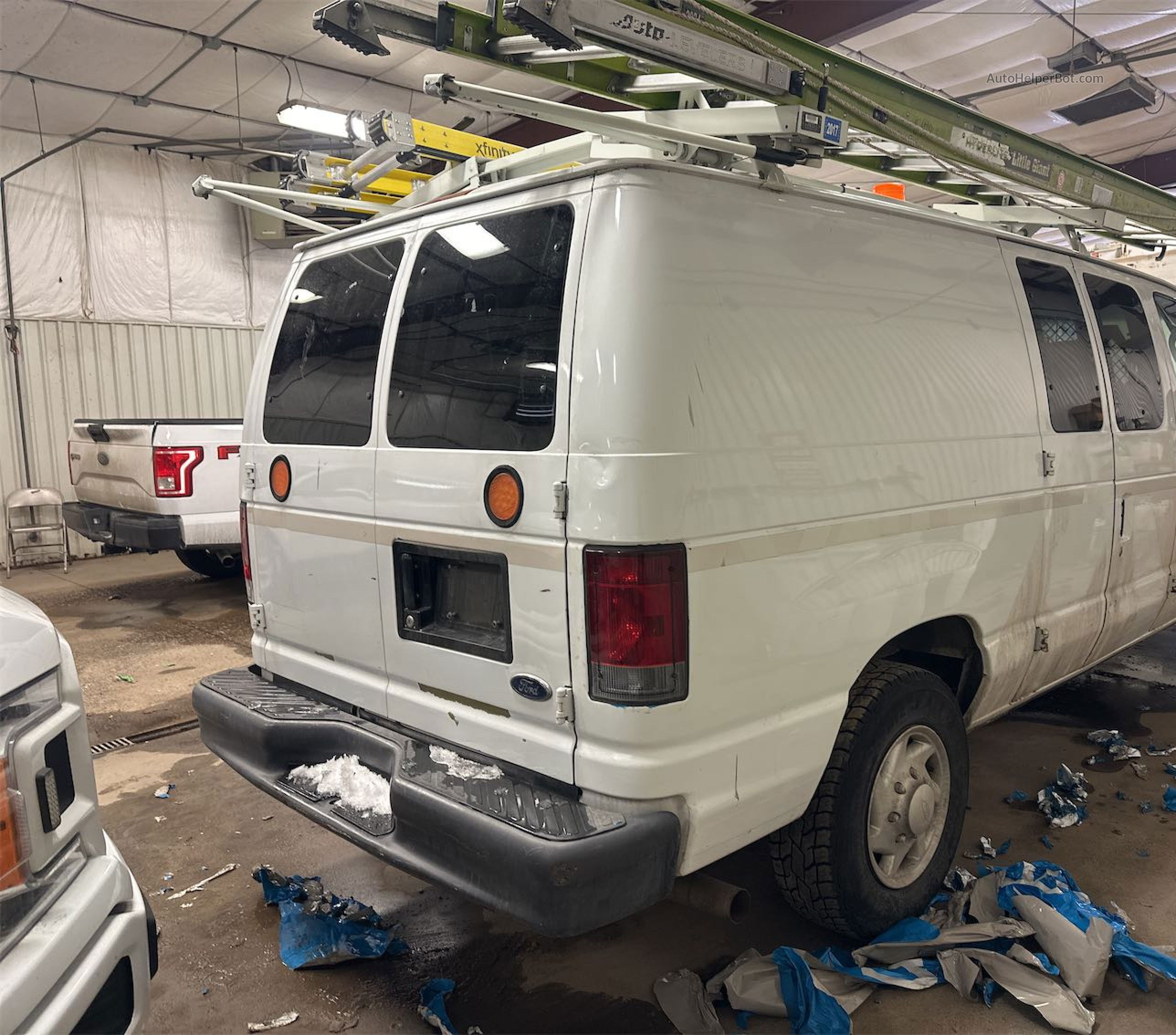 2007 Ford Econoline E250 Van vin: 1FTNE24L67DA43915