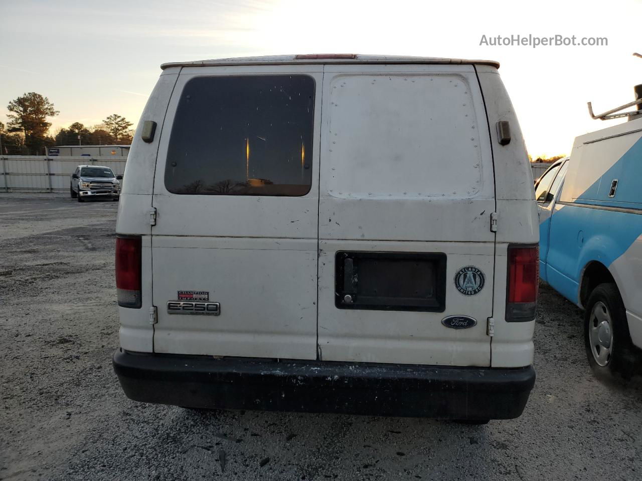 2008 Ford Econoline E250 Van Белый vin: 1FTNE24L78DA78836