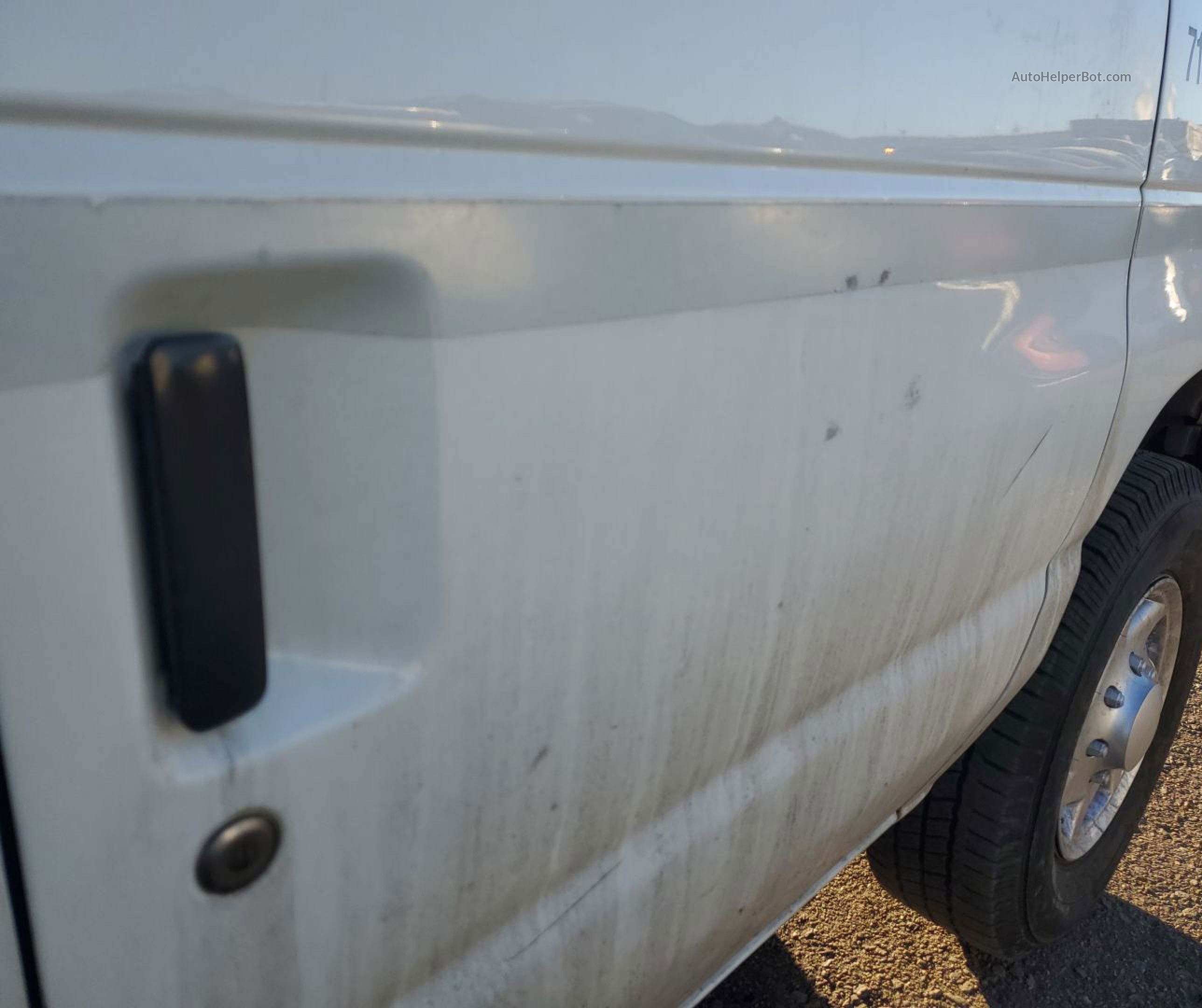 2007 Ford Econoline E250 Van vin: 1FTNE24L87DA66399