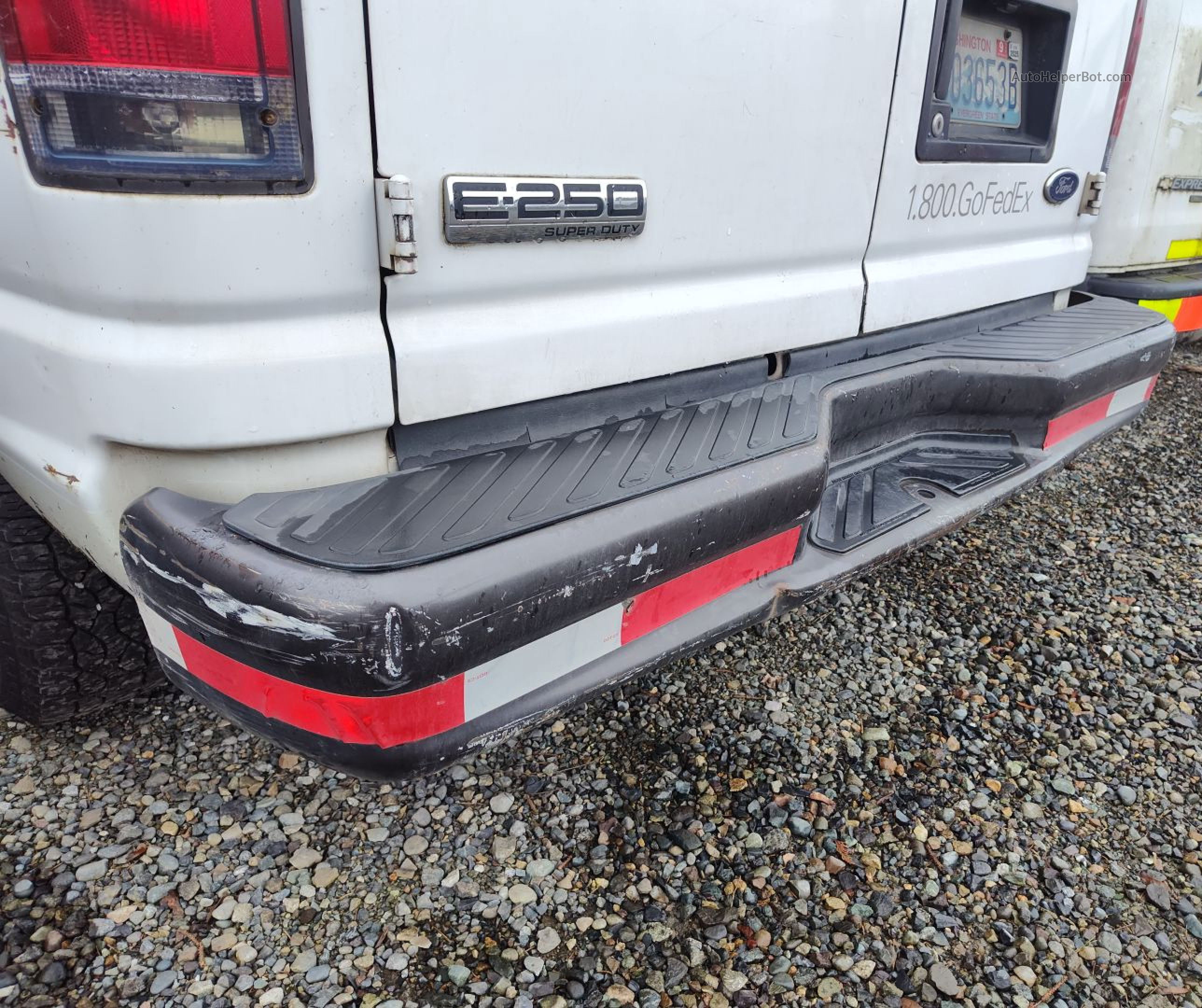 2007 Ford Econoline E250 Van vin: 1FTNE24W17DB00080