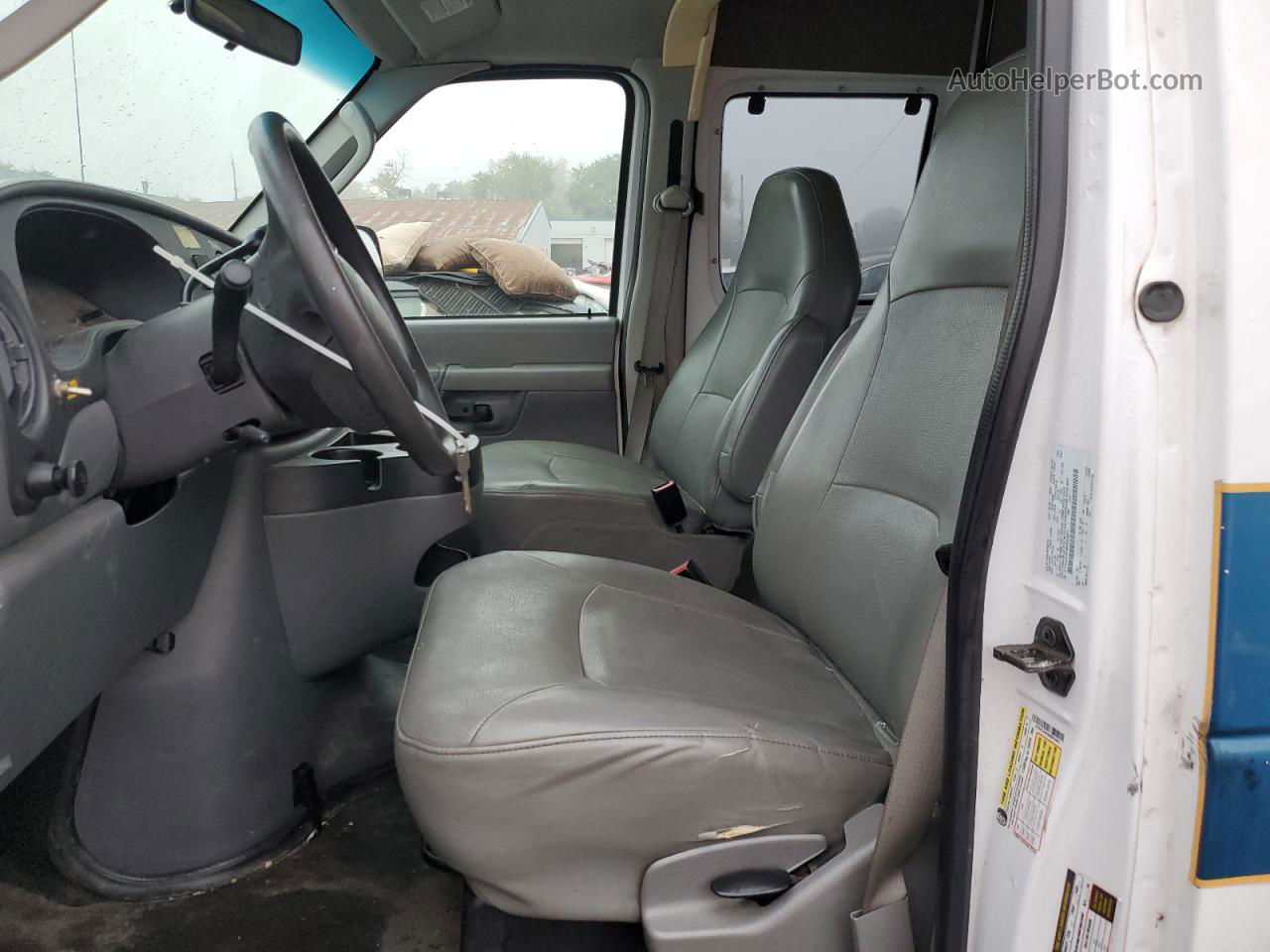 2008 Ford Econoline E250 Van White vin: 1FTNE24W38DB53851