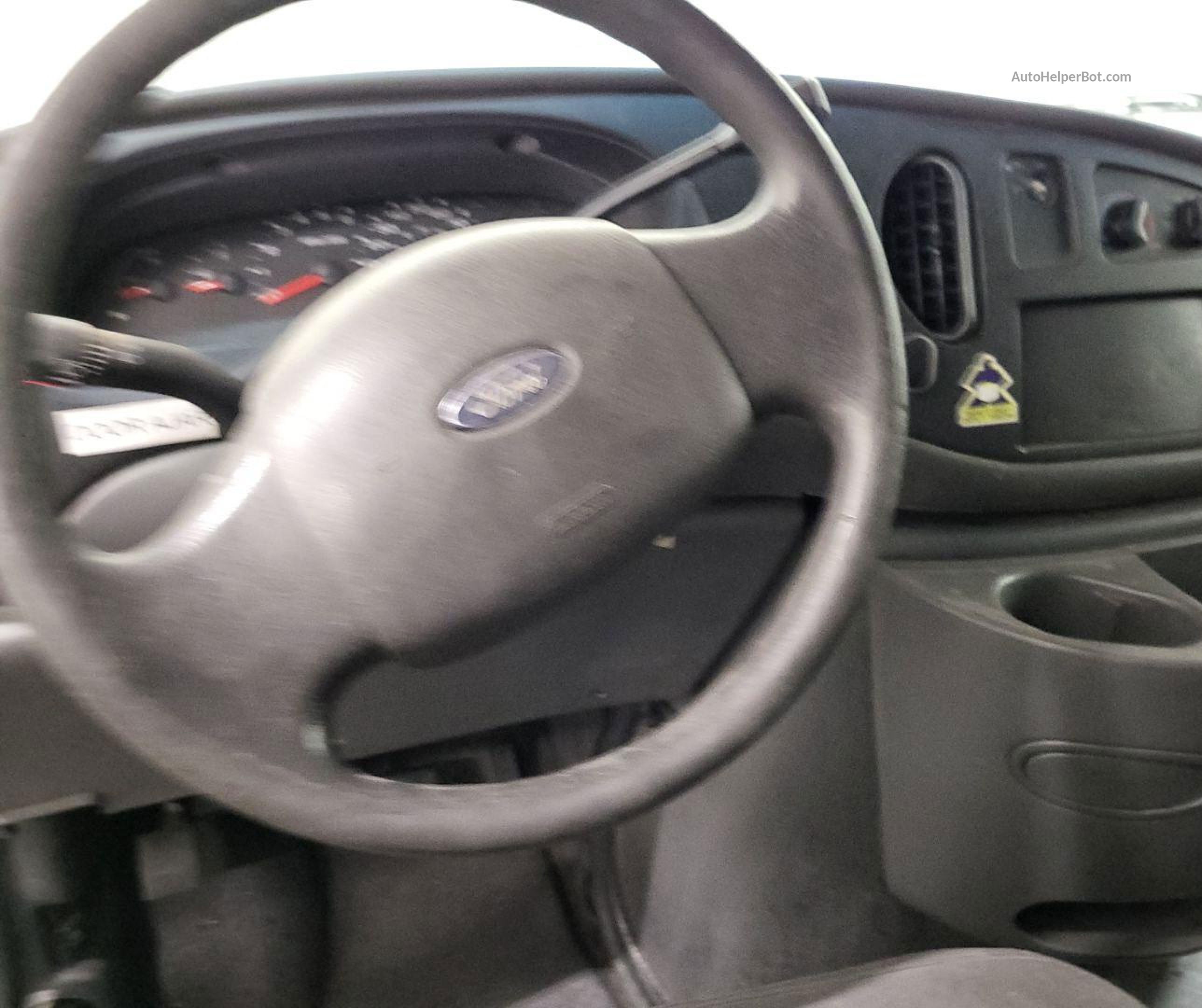 2007 Ford Econoline E250 Van vin: 1FTNE24W57DA99712