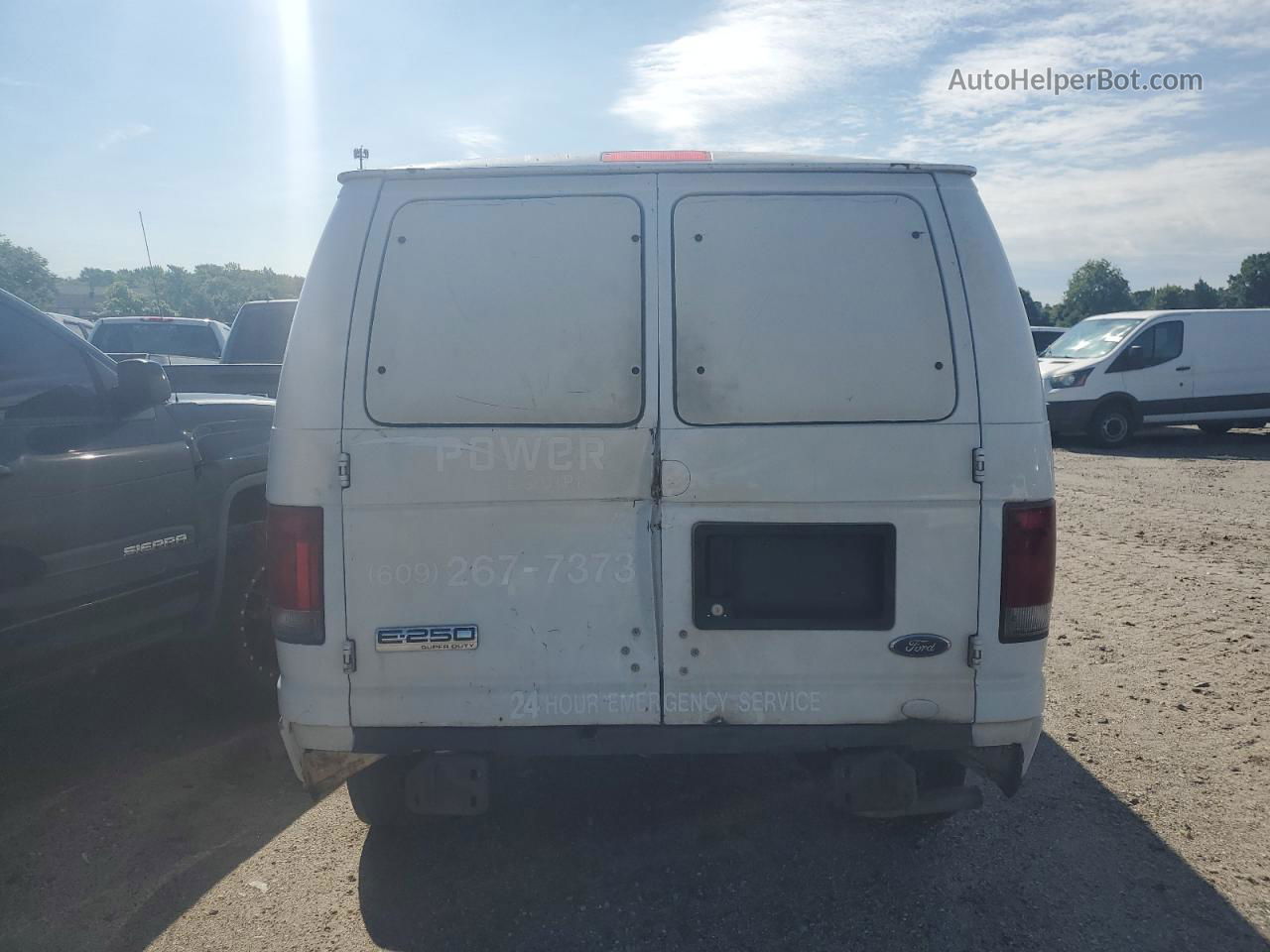 2008 Ford Econoline E250 Van White vin: 1FTNE24W78DA85442