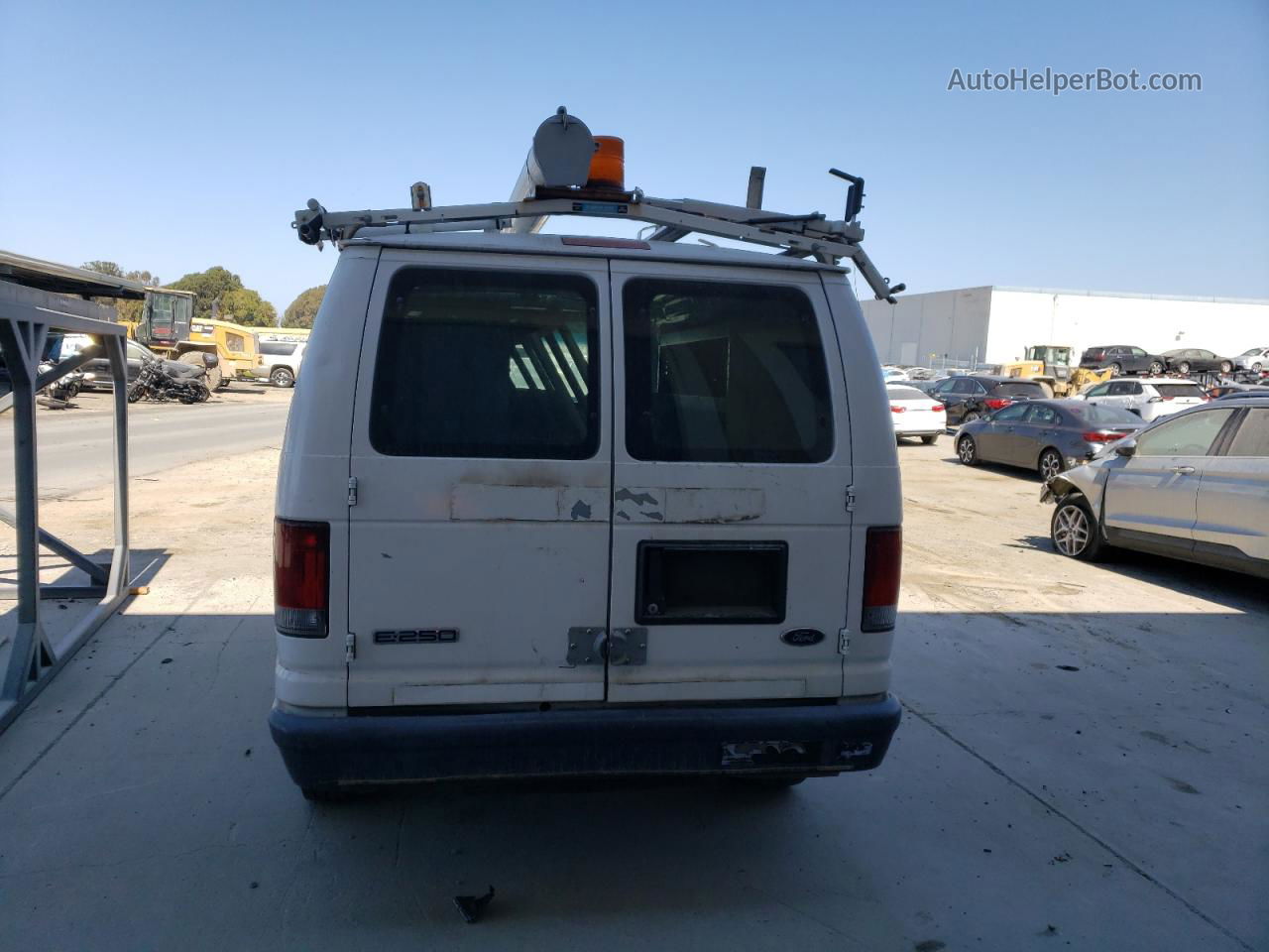 2010 Ford Econoline E250 Van White vin: 1FTNE2ELXADA17811