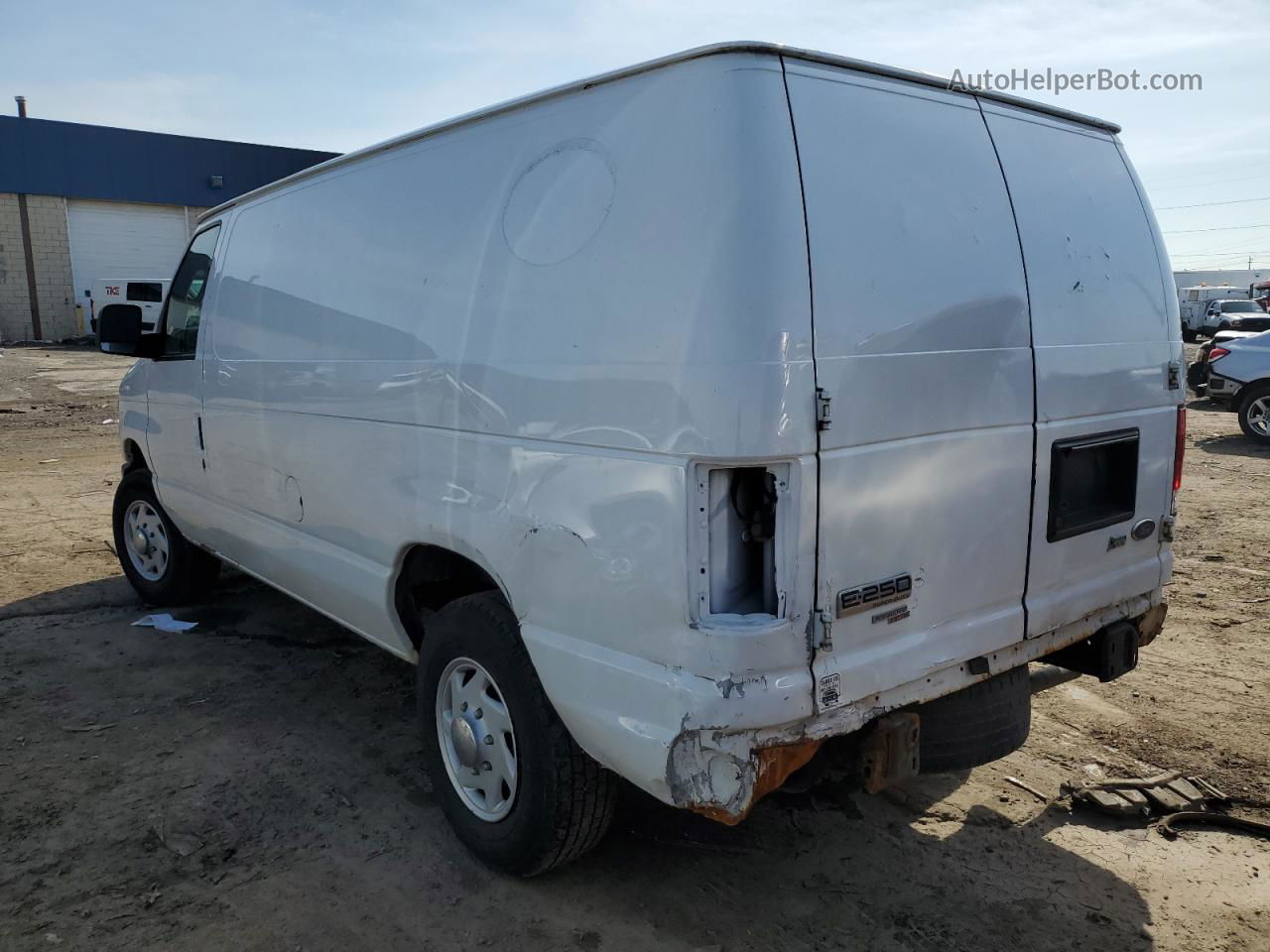 2013 Ford Econoline E250 Van Белый vin: 1FTNE2EW0DDA40870