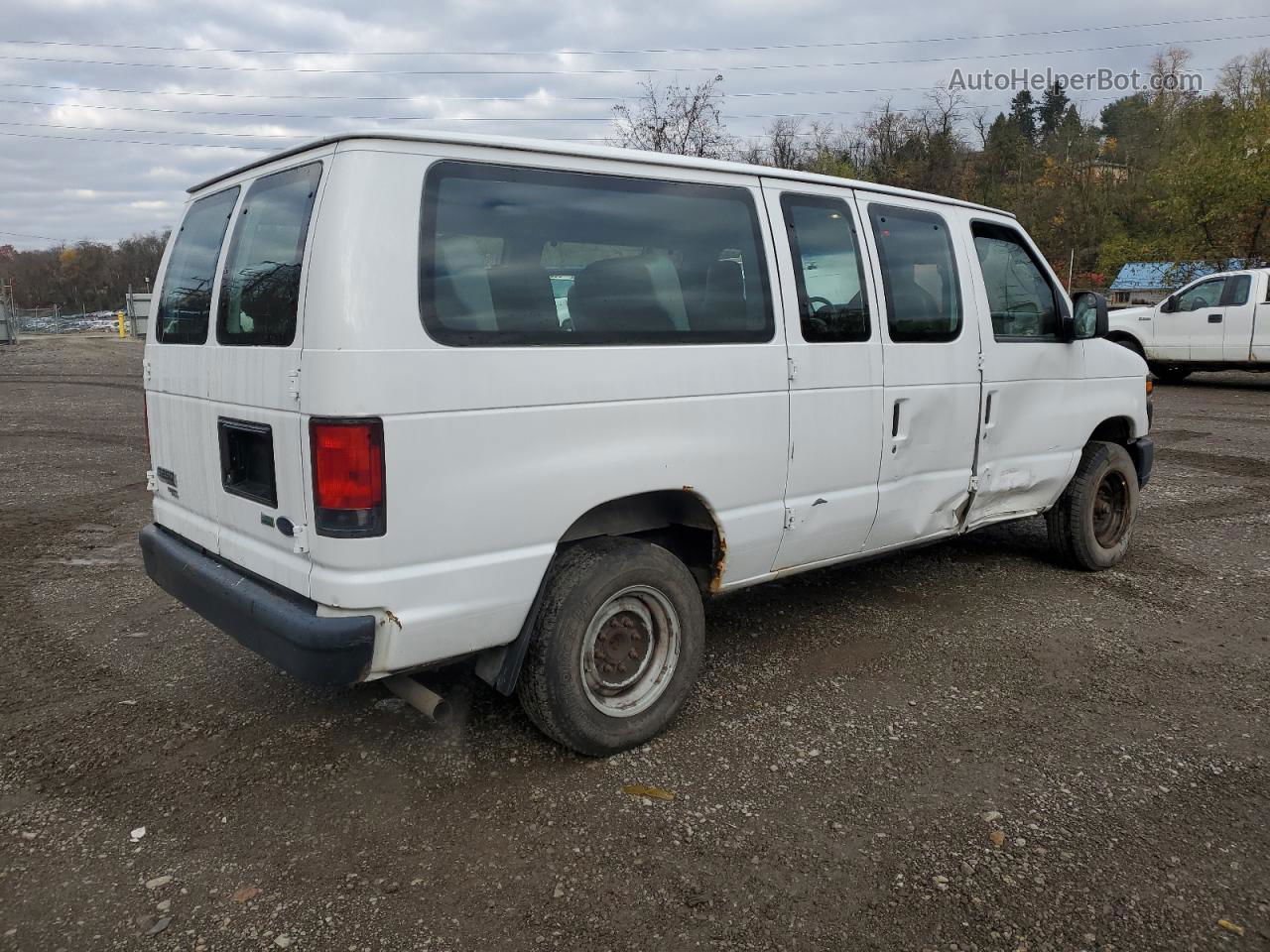 2013 Ford Econoline E250 Van Белый vin: 1FTNE2EW4DDB26568