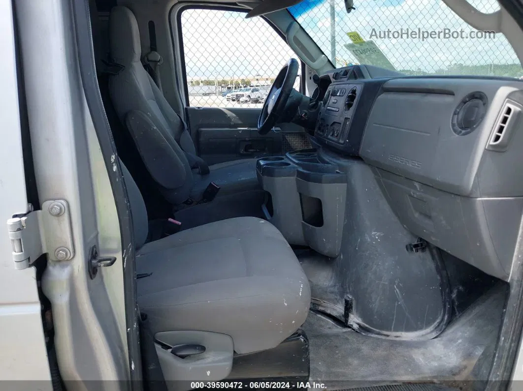 2013 Ford E-250 Commercial Серый vin: 1FTNE2EW8DDA13741