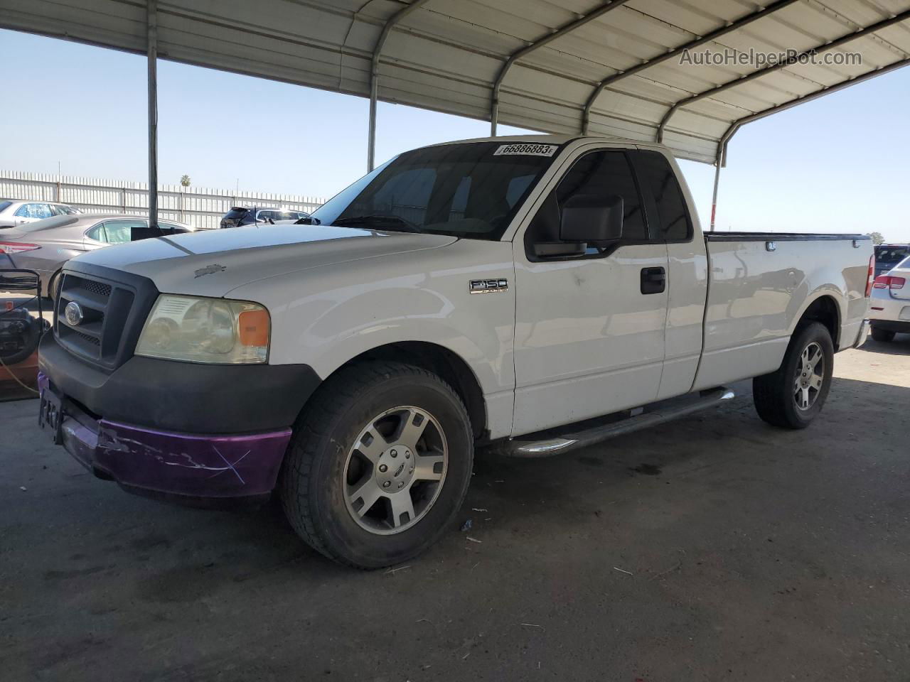 2005 Ford F150  White vin: 1FTPF12535NB44275