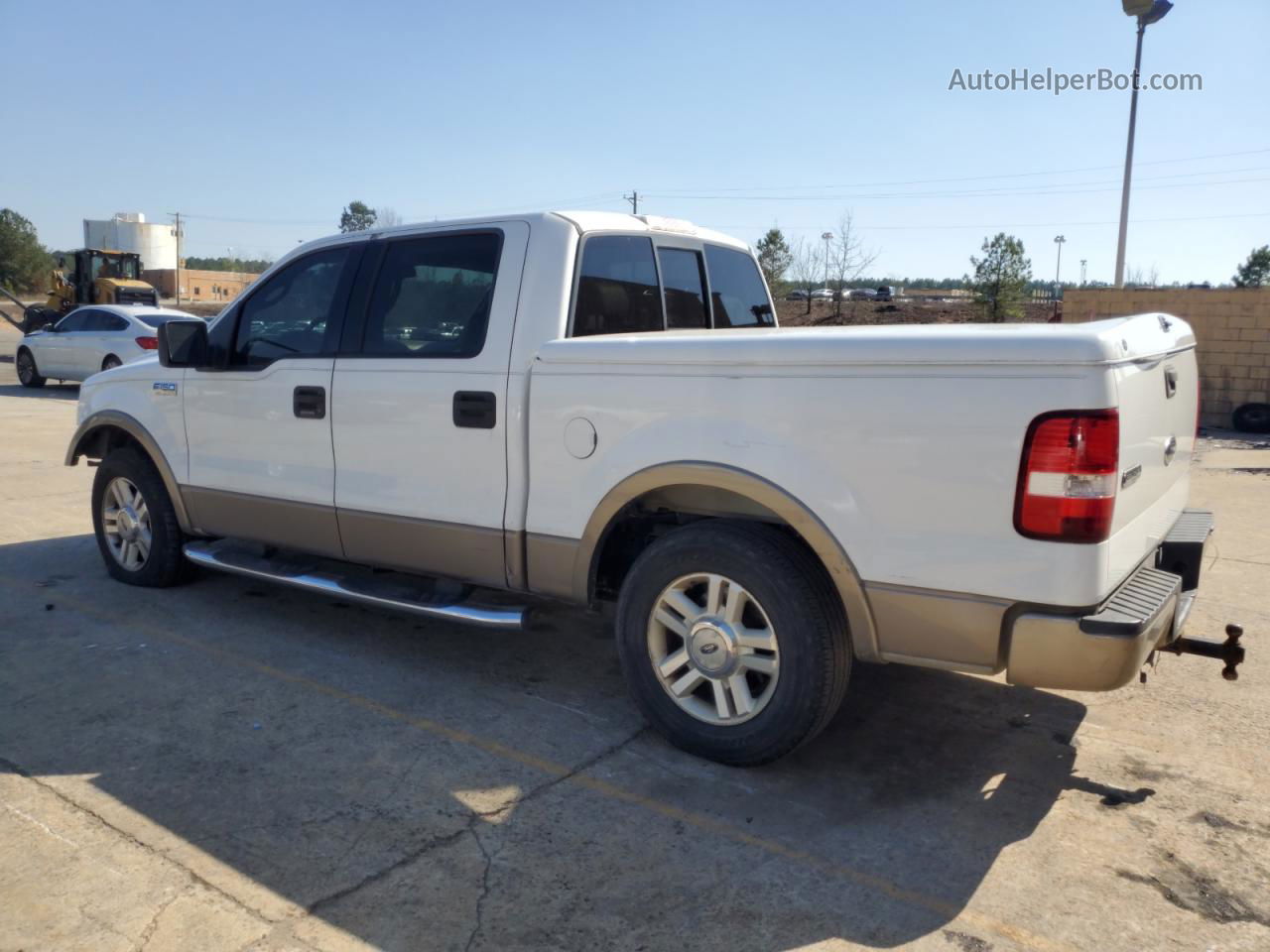 2004 Ford F150 Supercrew White vin: 1FTPW12544KD61463