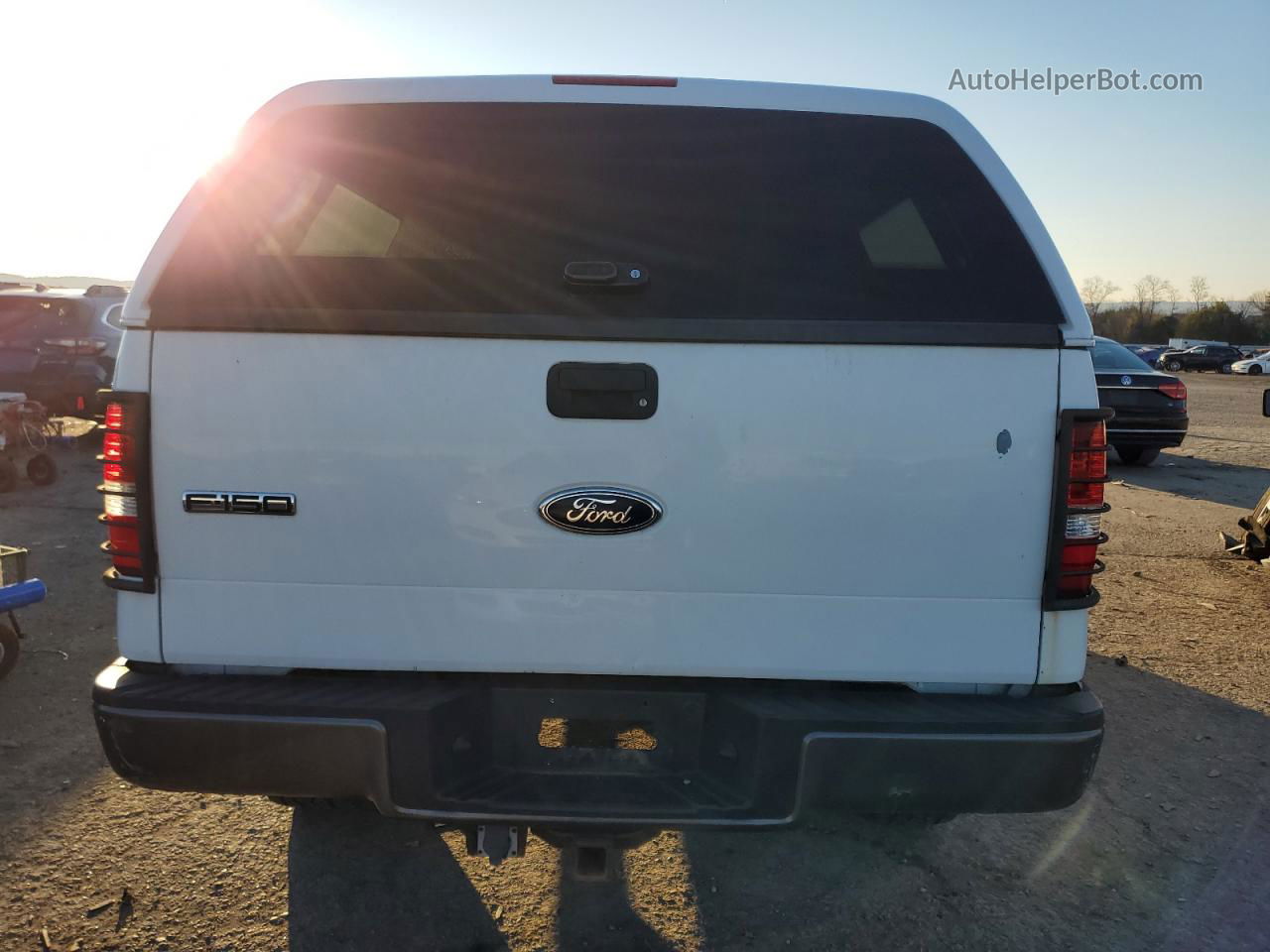 2005 Ford F150 Supercrew White vin: 1FTPW14545KE71332