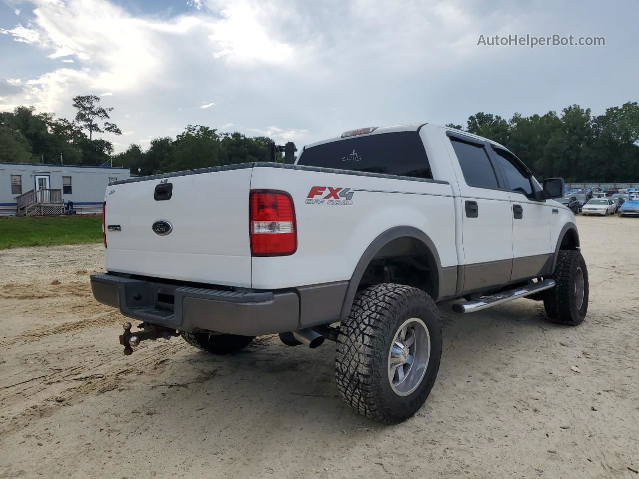 2004 Ford F150 Supercrew White vin: 1FTPW14564KD21429