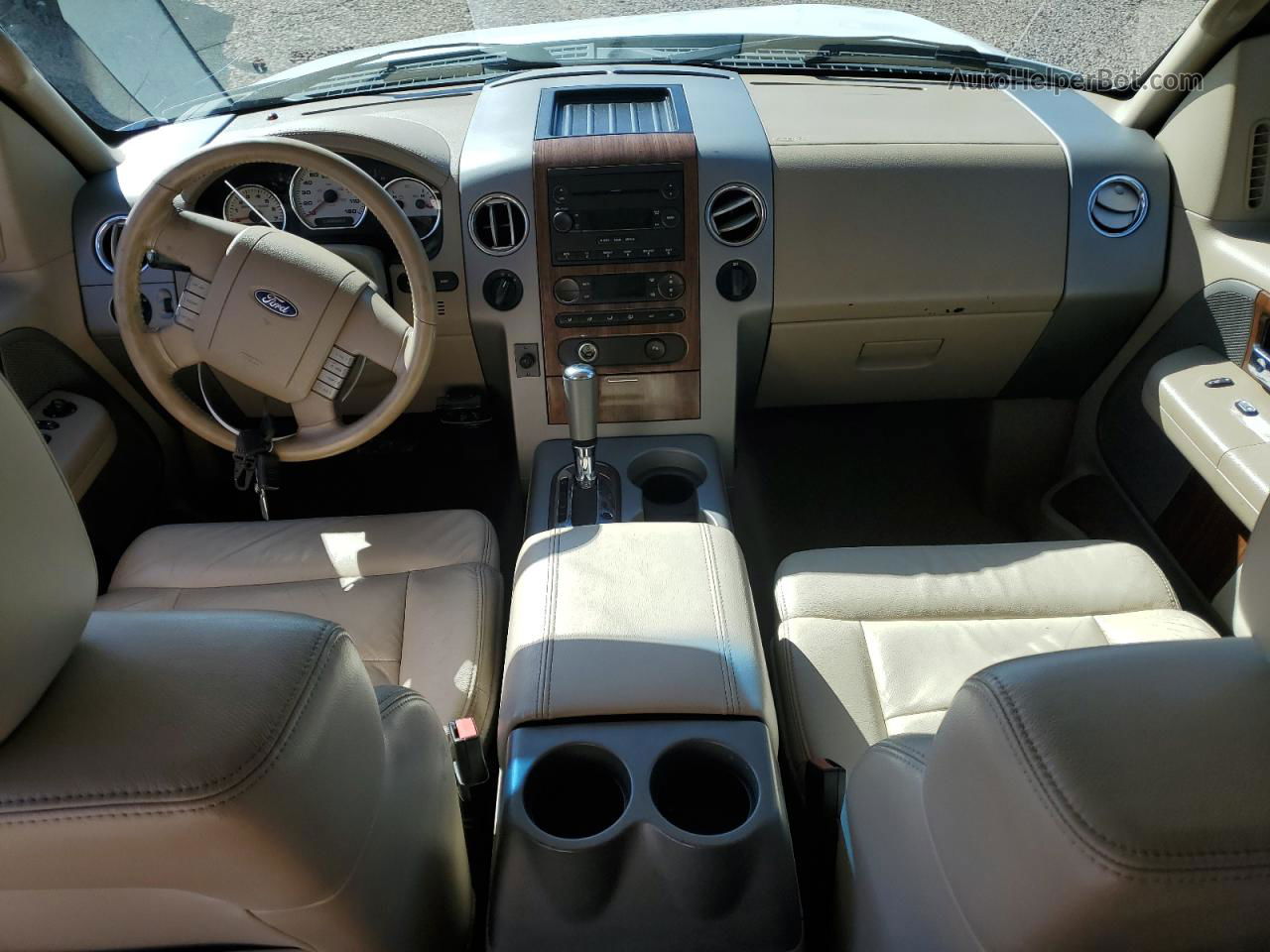 2004 Ford F150 Supercrew White vin: 1FTPW14584KB84767