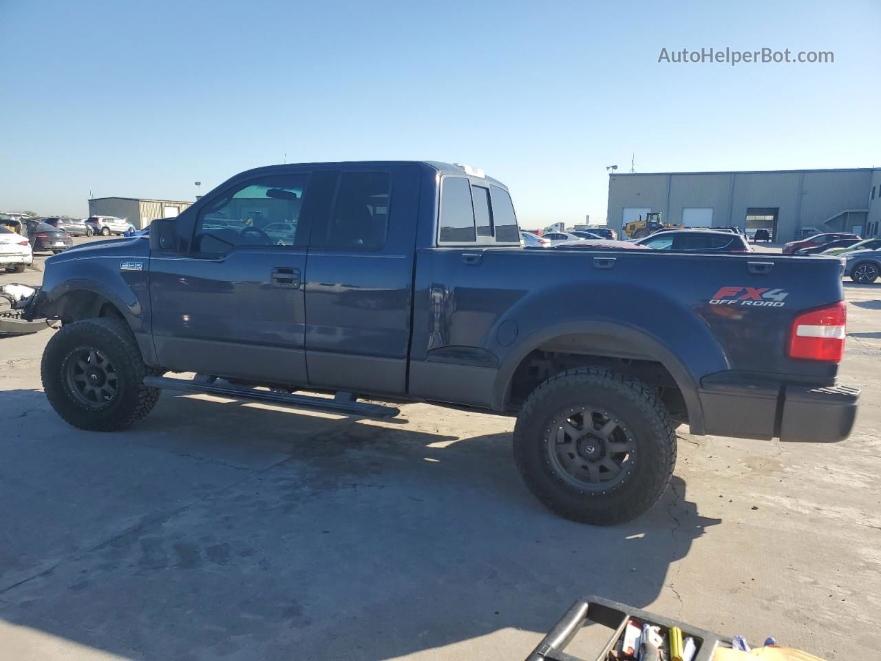 2004 Ford F150  Blue vin: 1FTPX04594KD39186