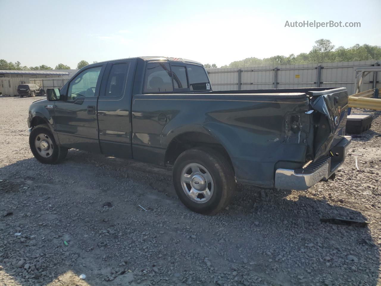 2004 Ford F150  Green vin: 1FTPX12514NC52146