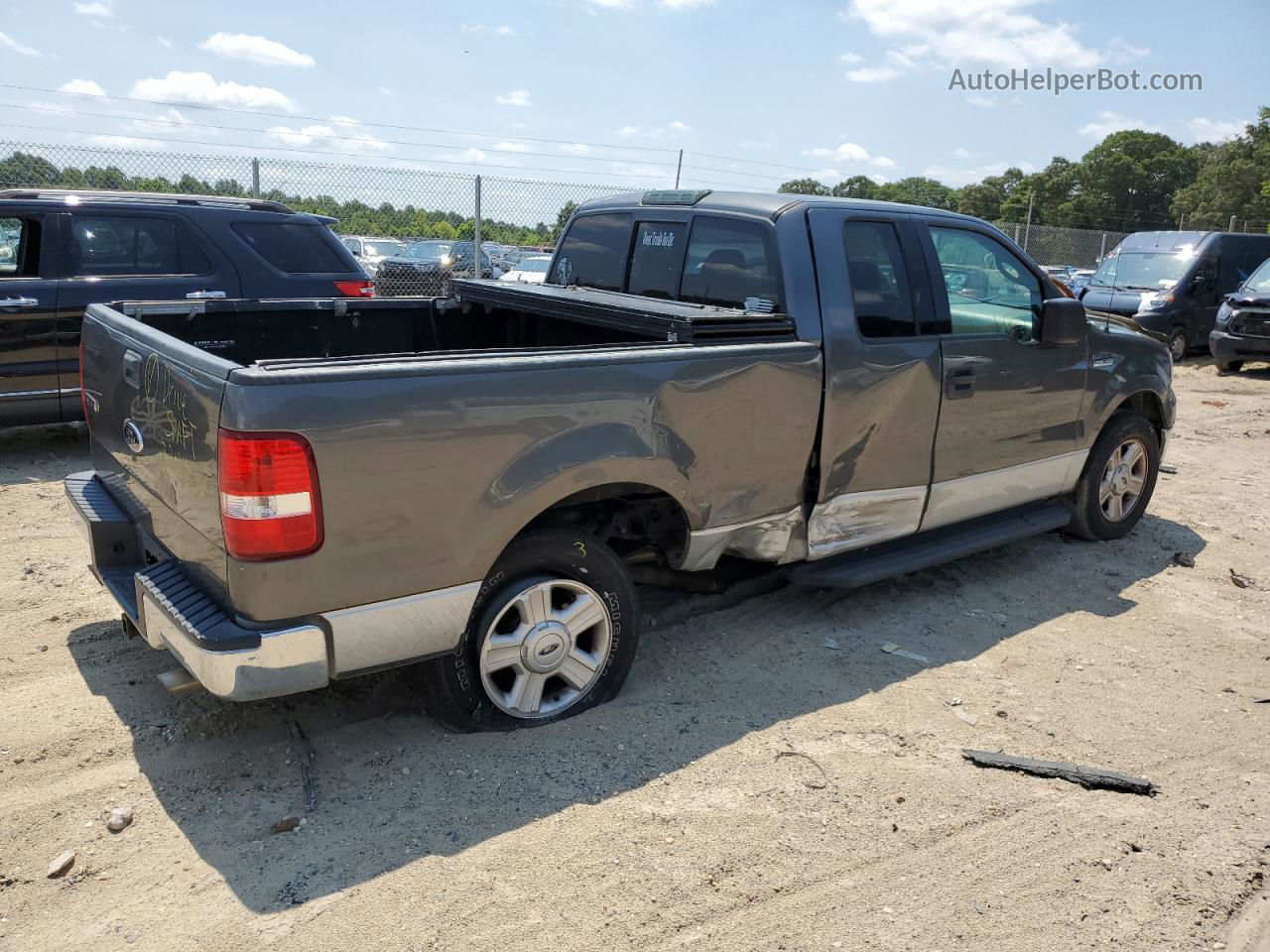 2004 Ford F150  Charcoal vin: 1FTPX12534NB48466