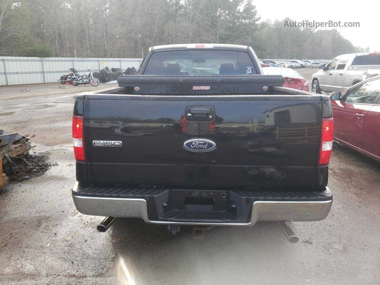 2005 Ford F150  Black vin: 1FTPX12575NA69917