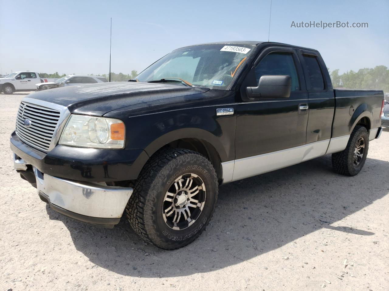 2005 Ford F150  Black vin: 1FTPX12595NB11598