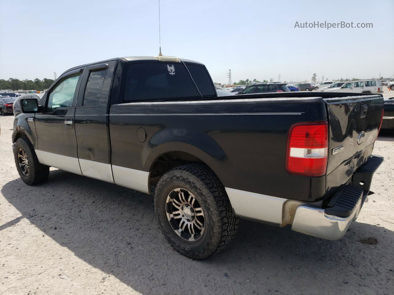 2005 Ford F150  Черный vin: 1FTPX12595NB11598