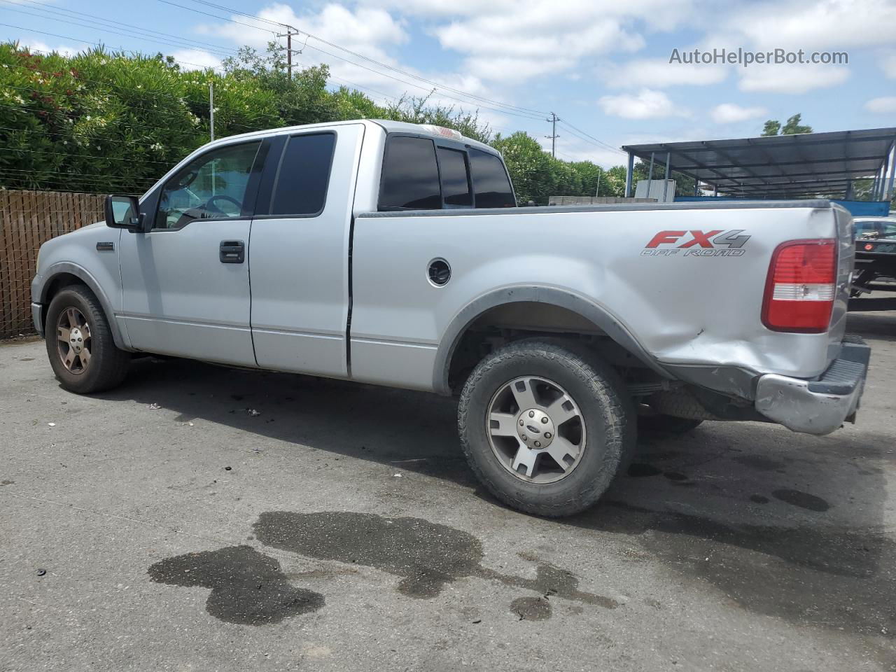 2004 Ford F150  Silver vin: 1FTPX14504NA23454