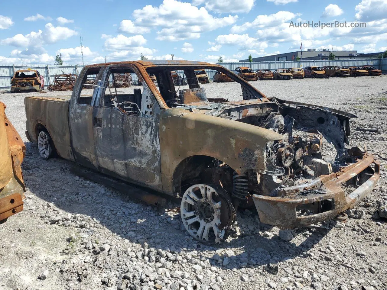 2004 Ford F150  Burn vin: 1FTPX14514NA21423