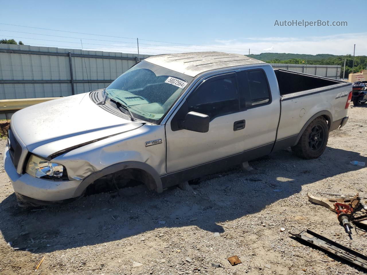 2004 Ford F150  Silver vin: 1FTPX14534NB85028