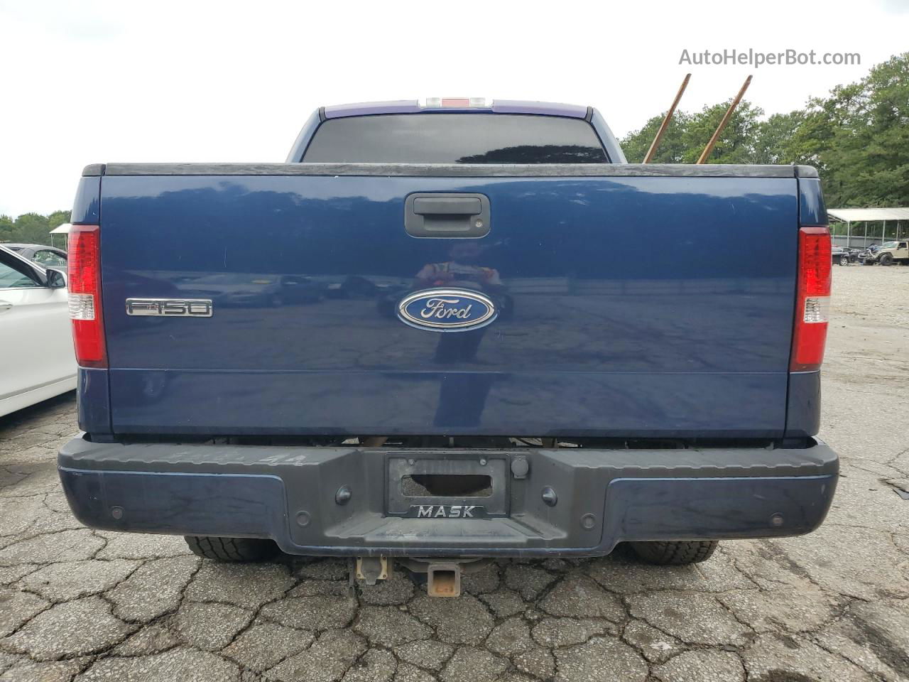 2005 Ford F150  Blue vin: 1FTPX14555KD46174