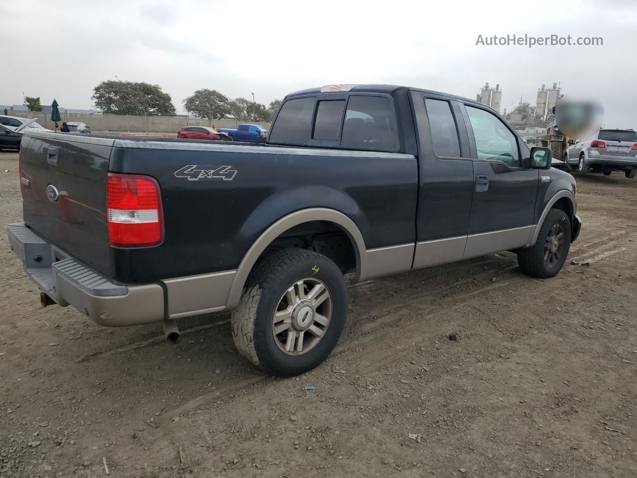 2004 Ford F150  Black vin: 1FTPX14564NB73732