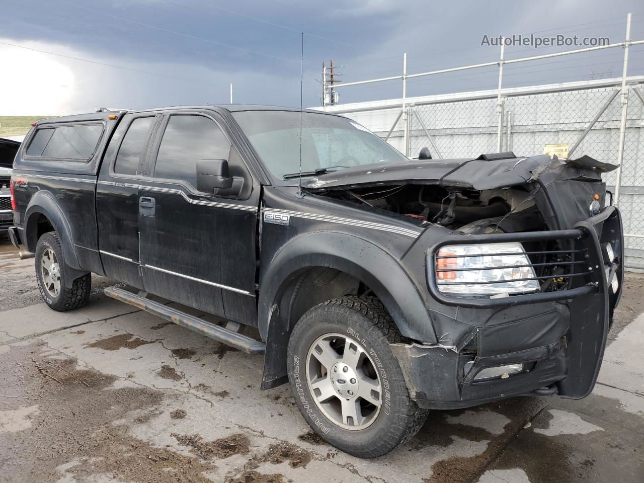 2004 Ford F150  Black vin: 1FTPX14584NB27173