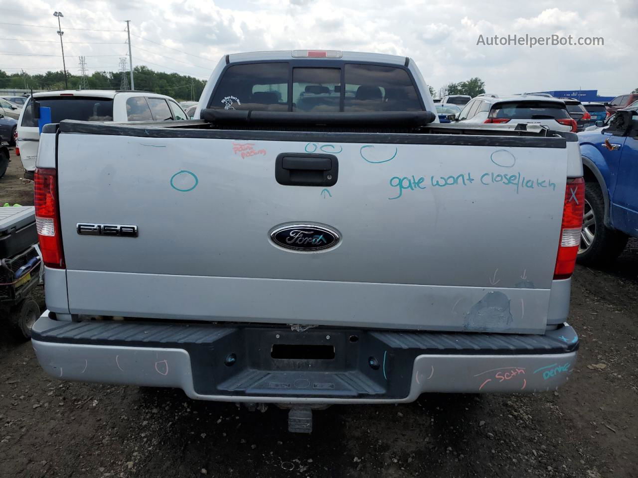 2004 Ford F150  Silver vin: 1FTPX145X4KD95594