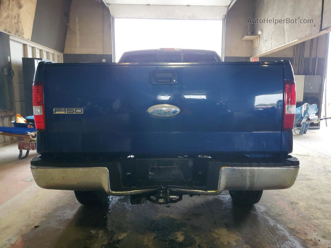 2005 Ford F150  Blue vin: 1FTPX145X5NA76115