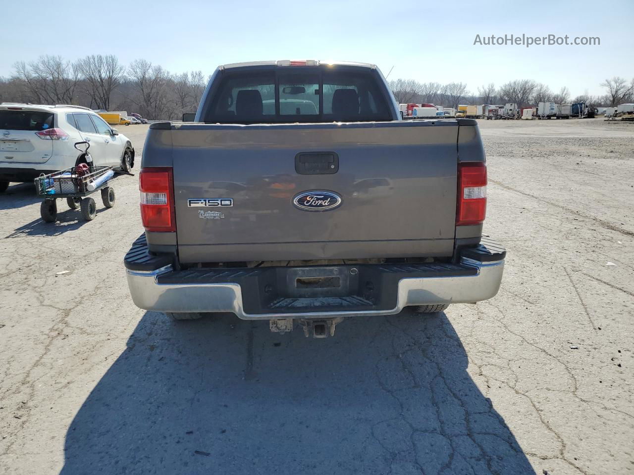 2004 Ford F150  Gray vin: 1FTRF02W44KC80183