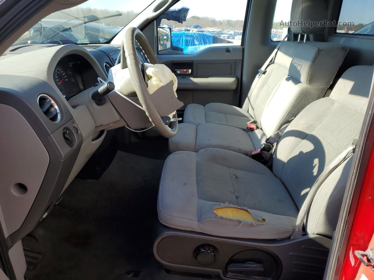 2005 Ford F150  Red vin: 1FTRF02W85KD58109