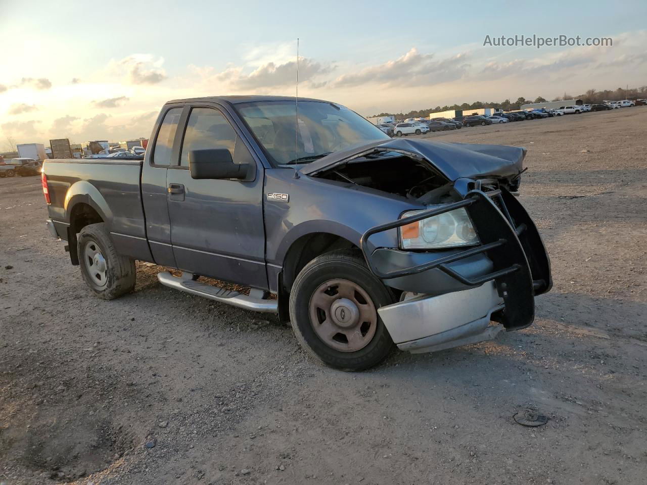 2005 Ford F150  Blue vin: 1FTRF12205NA57383