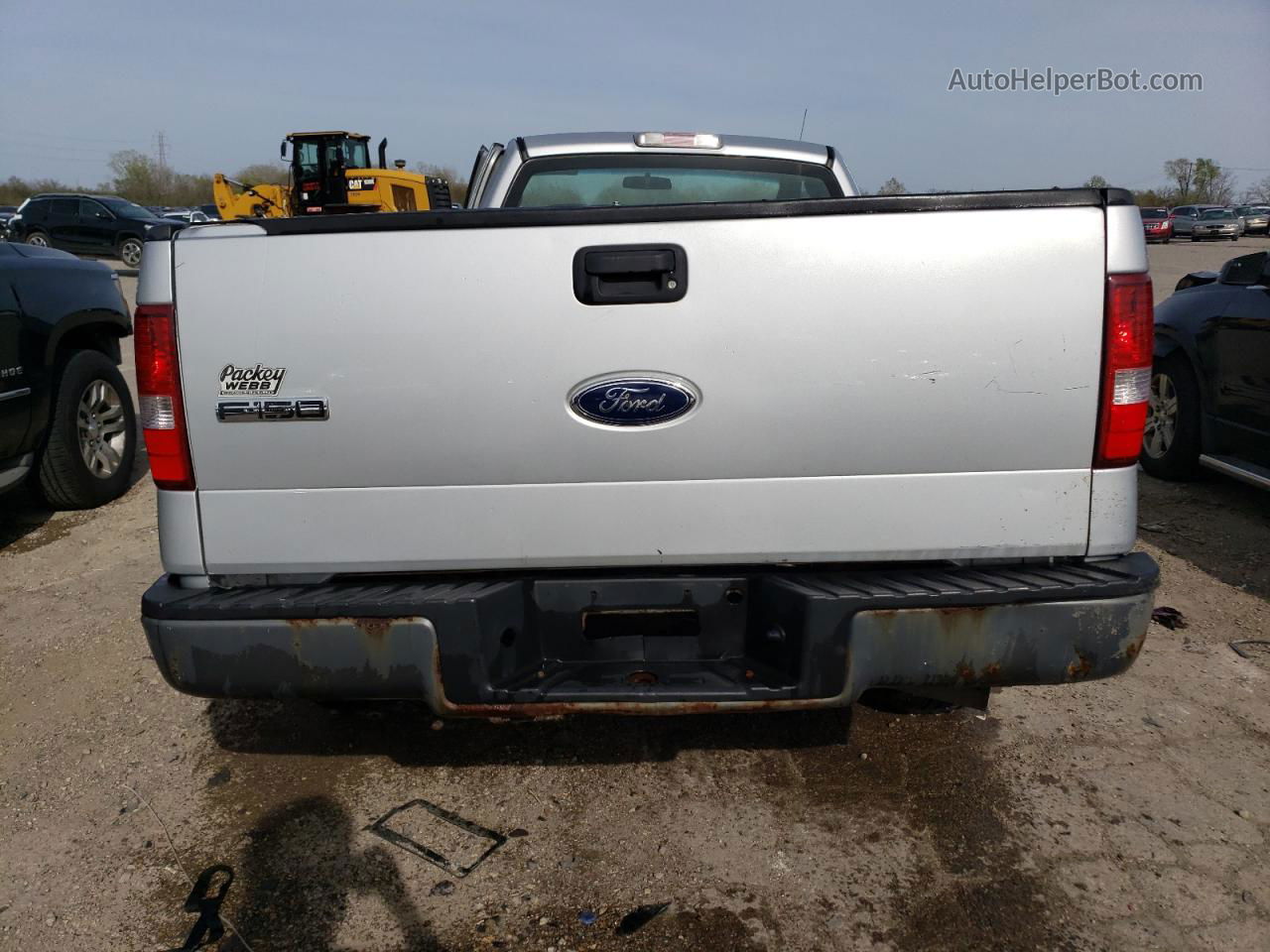 2005 Ford F150  Silver vin: 1FTRF12225NB38644