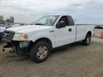 2005 Ford F150  White vin: 1FTRF12W45KC01828