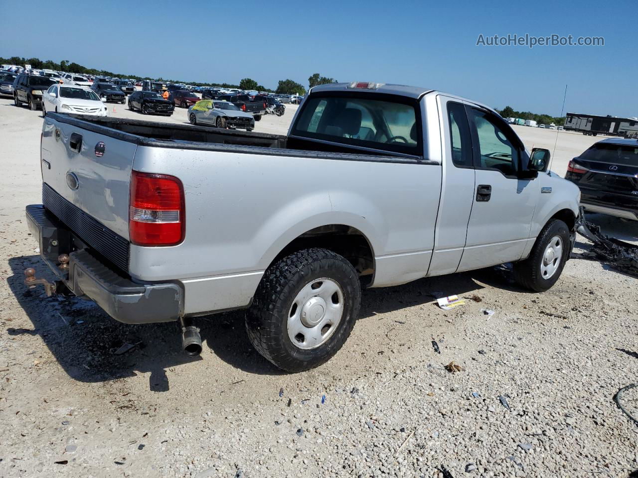 2005 Ford F150  Silver vin: 1FTRF12WX5NB57882