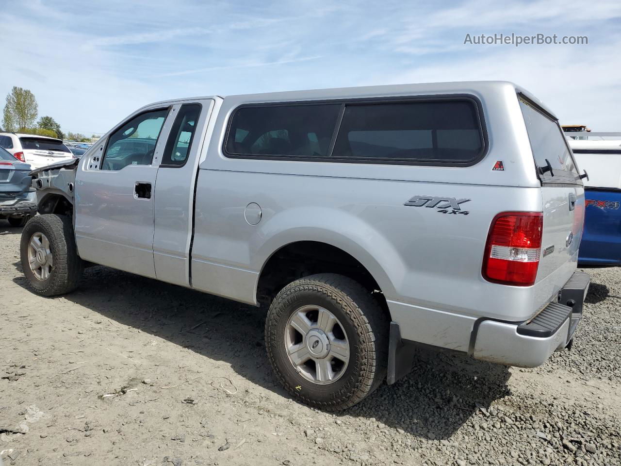 2005 Ford F150  Silver vin: 1FTRF14W35NB13767