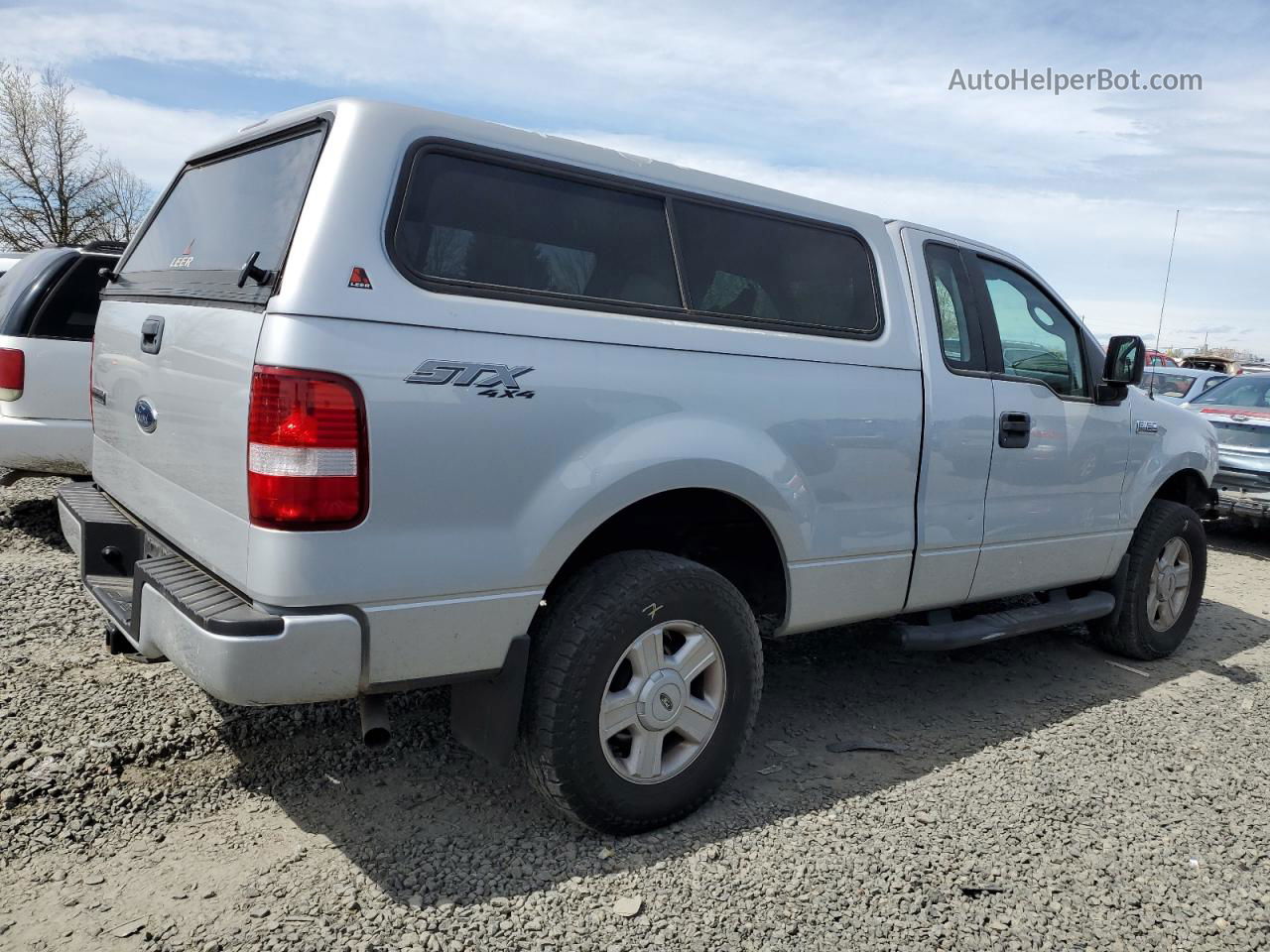 2005 Ford F150  Silver vin: 1FTRF14W35NB13767