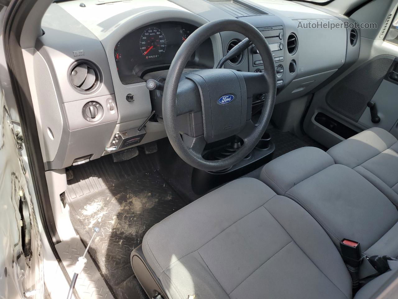 2005 Ford F150  Серебряный vin: 1FTRF14W35NB13767